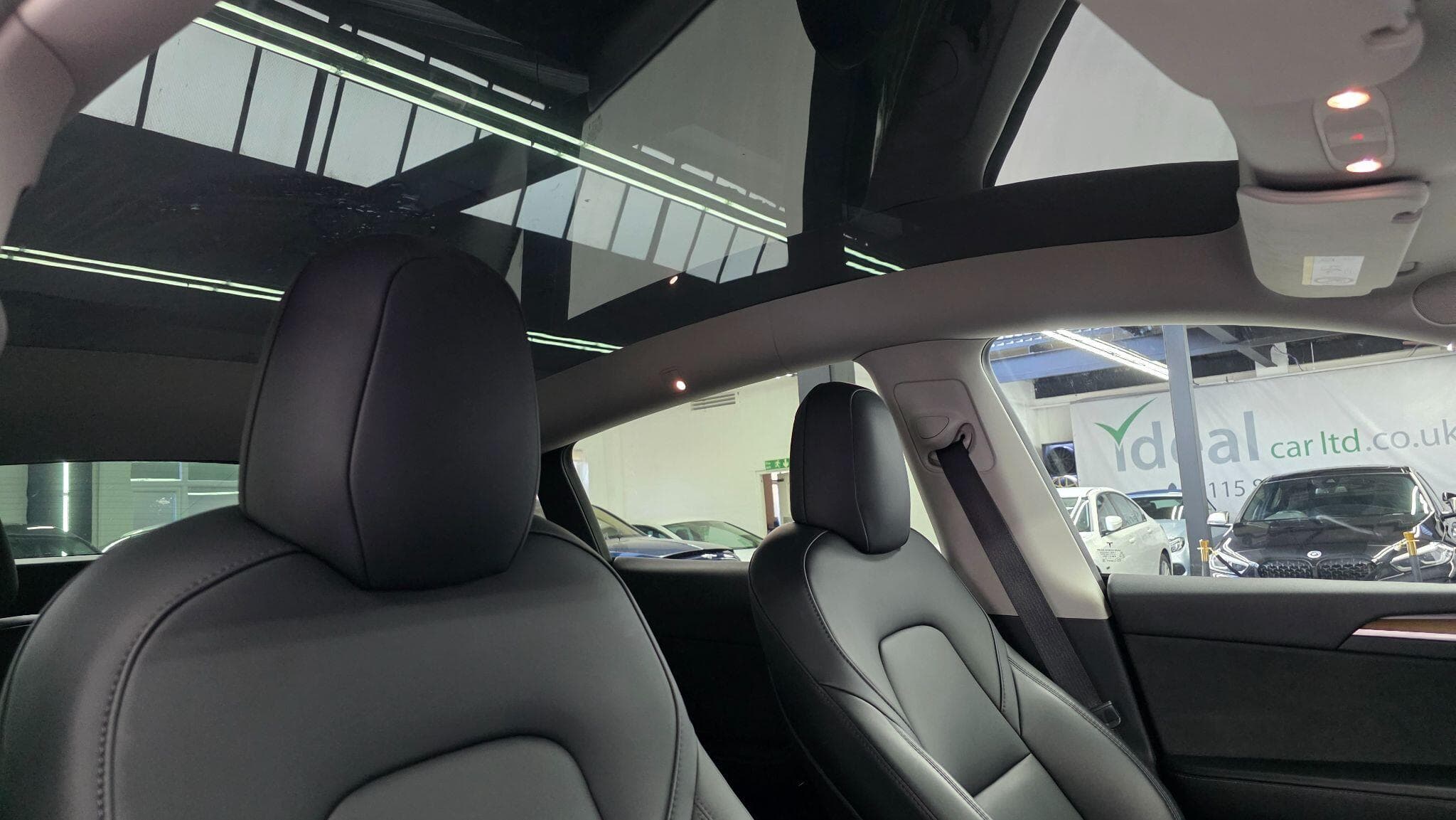 2022 Tesla Model Y - Thumbnail 12