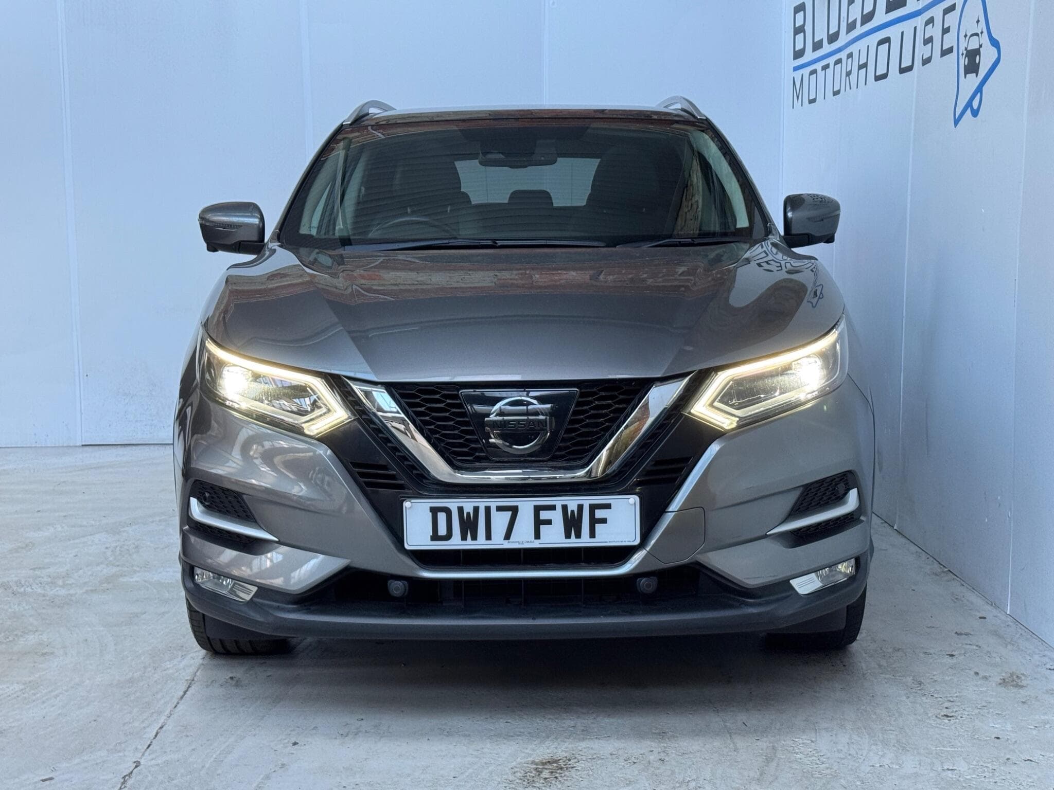 2017 Nissan Qashqai - Thumbnail 2