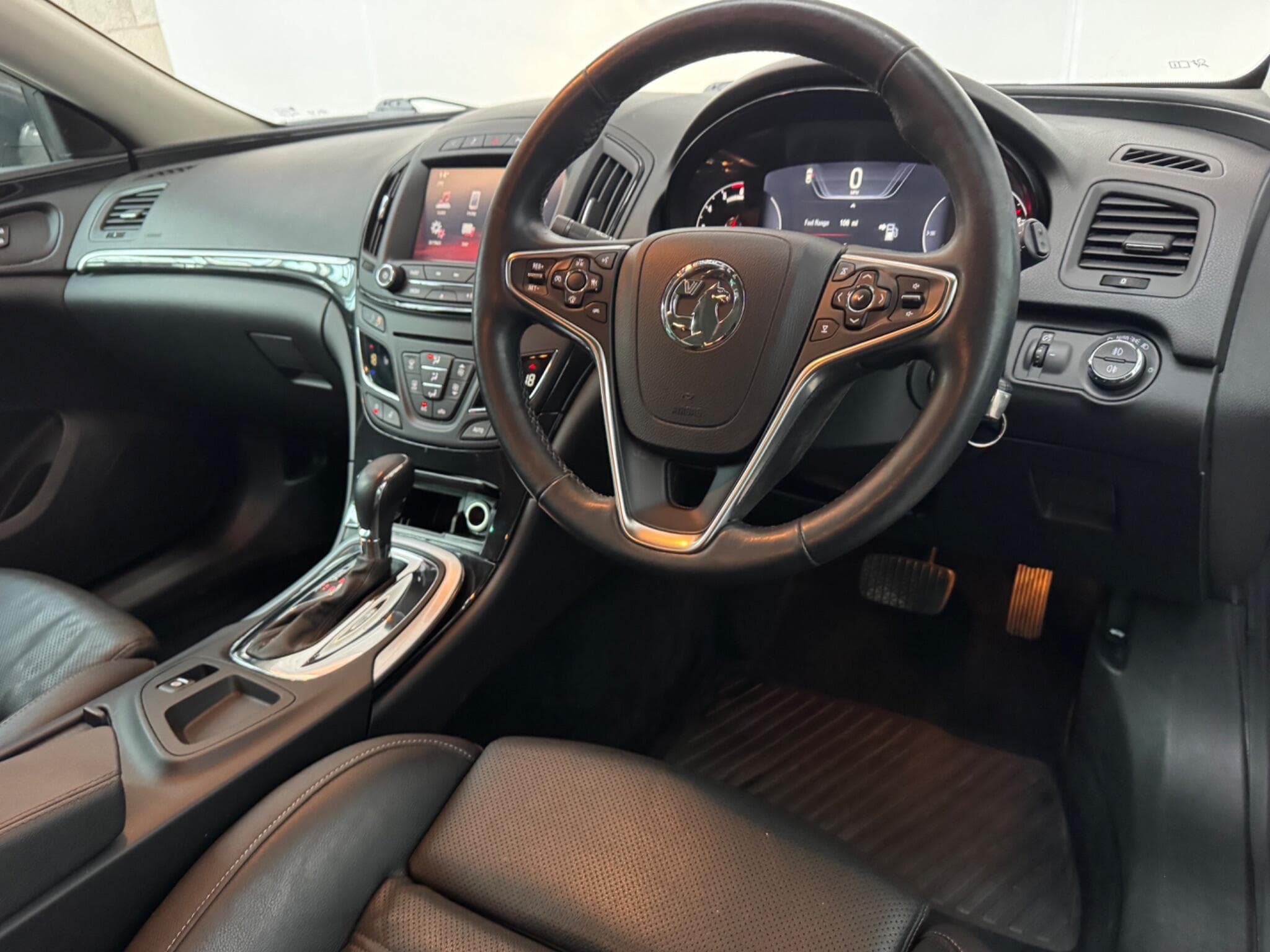 2016 Vauxhall Insignia - Thumbnail 4