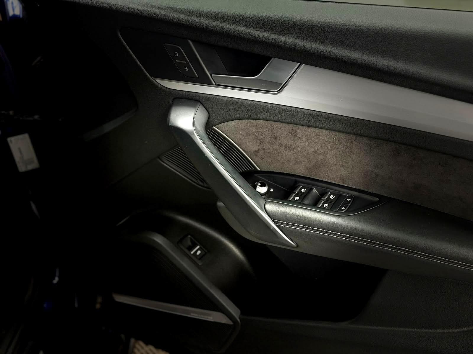 2020 Audi SQ5 - Thumbnail 35