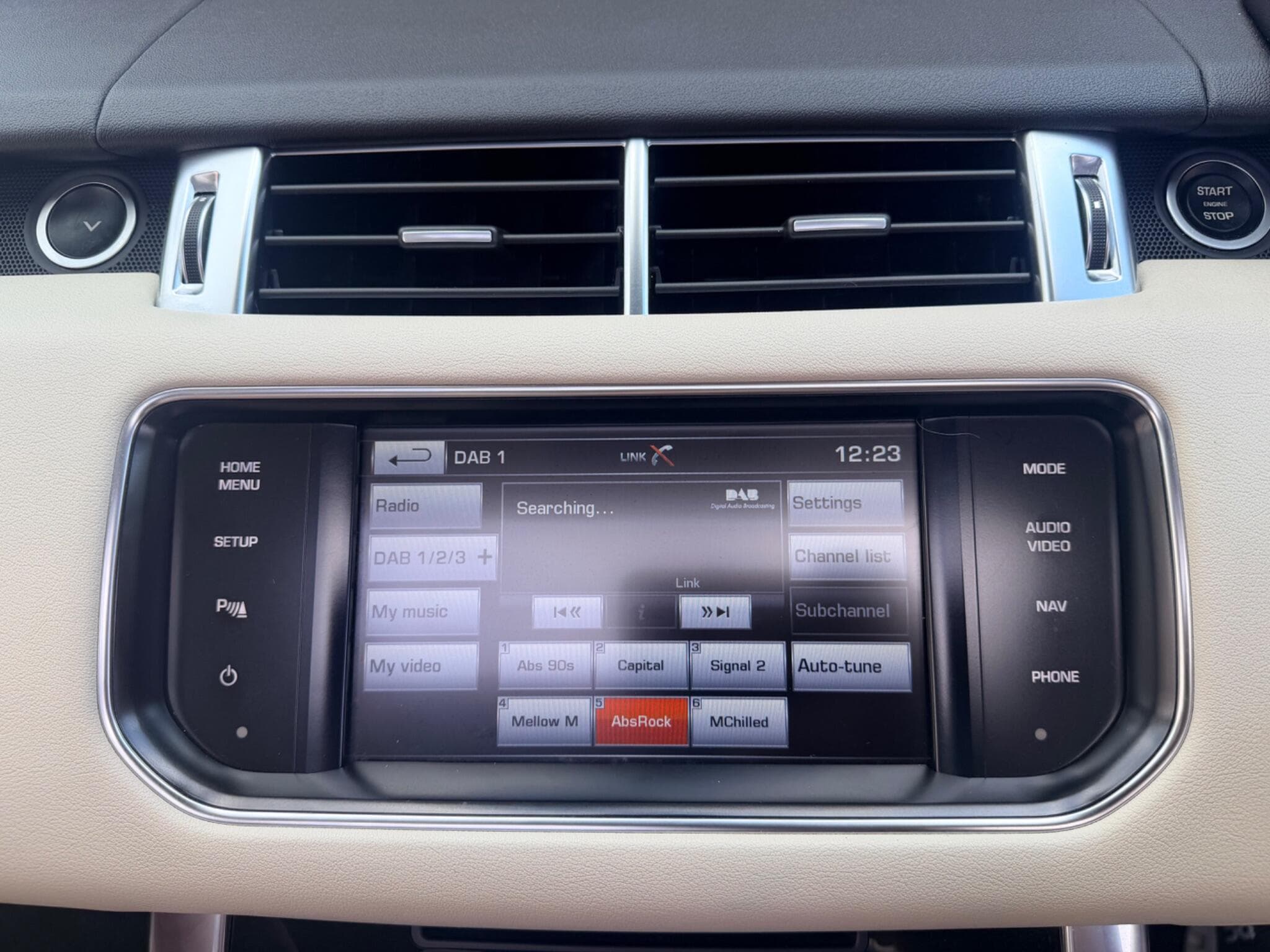 2014 Land Rover Range Rover Sport - Thumbnail 32