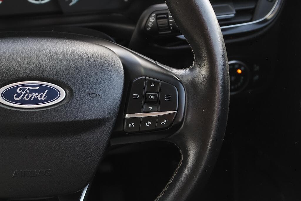 2017 Ford Fiesta - Thumbnail 26