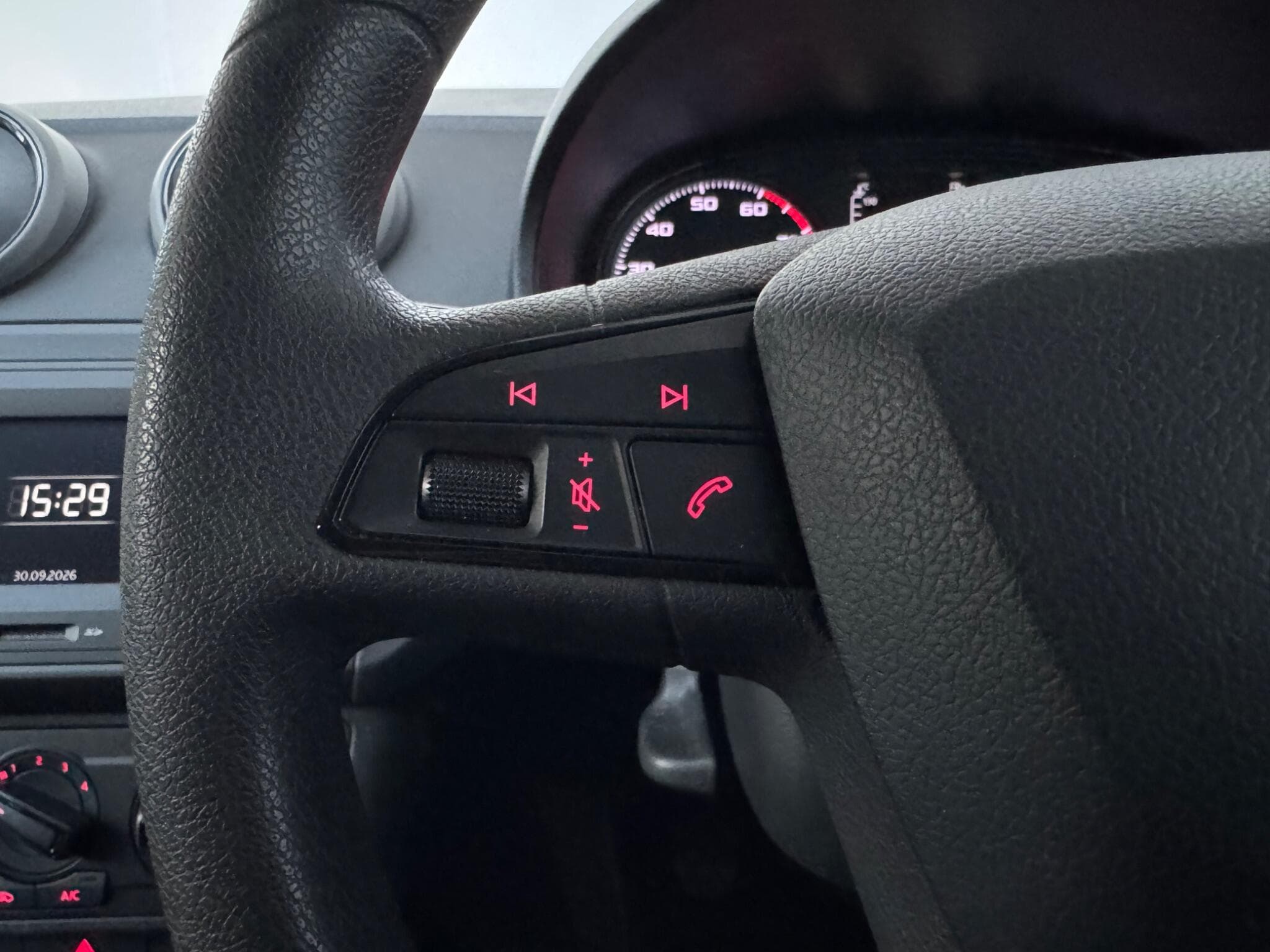 2017 SEAT Ibiza - Thumbnail 20