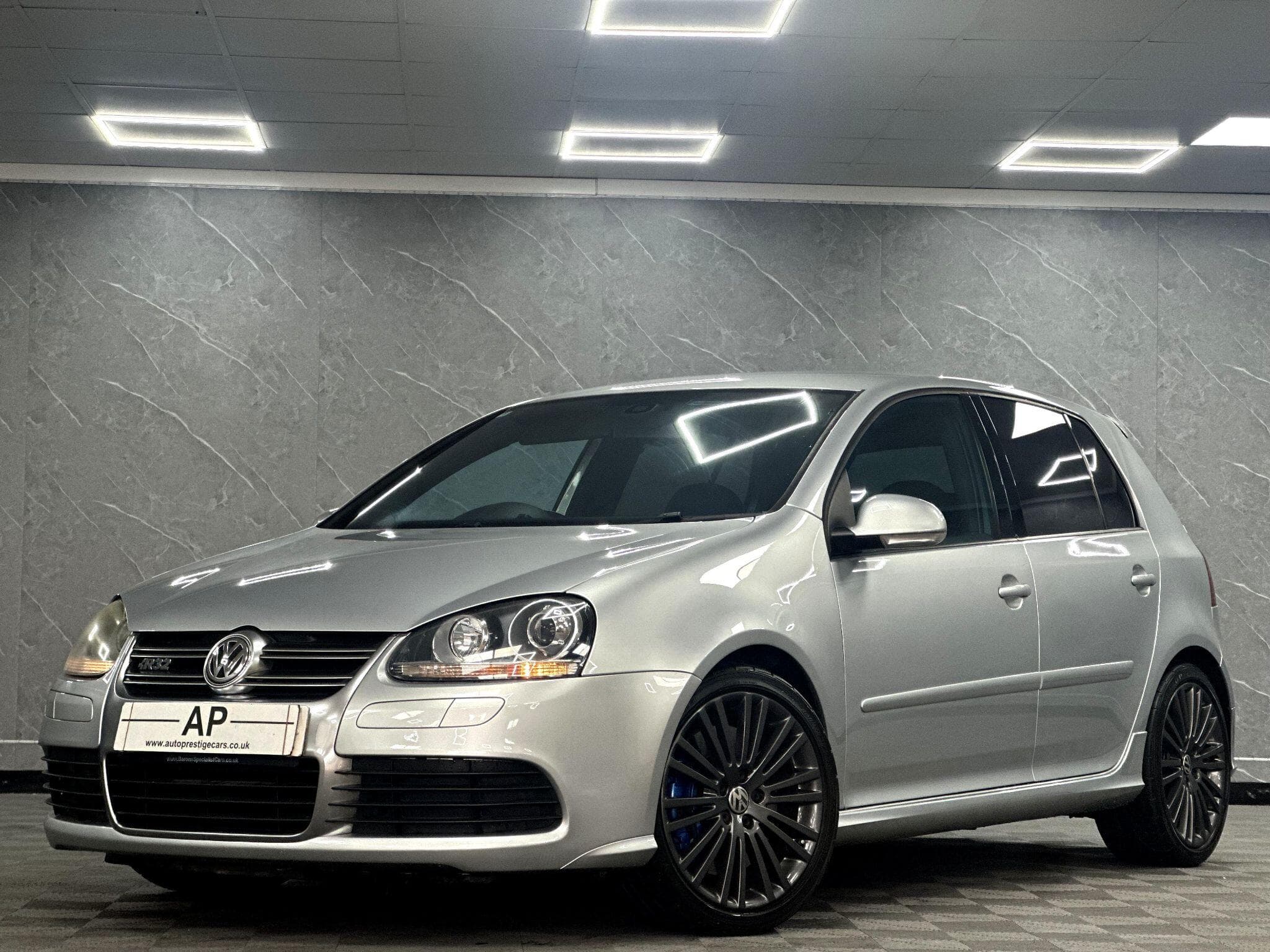 2006 Volkswagen Golf - Image 3