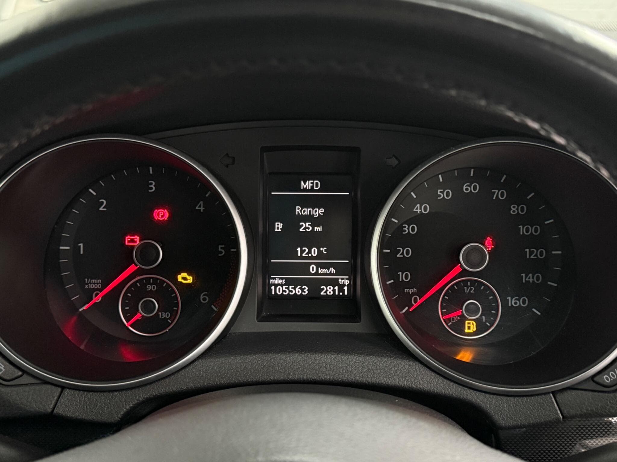 2011 Volkswagen Golf - Thumbnail 26