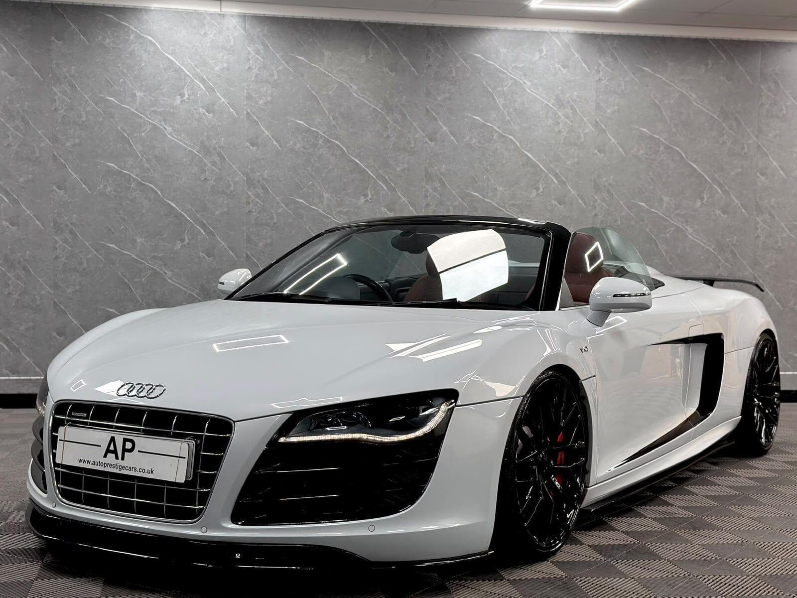 2010 Audi R8 - Thumbnail 22