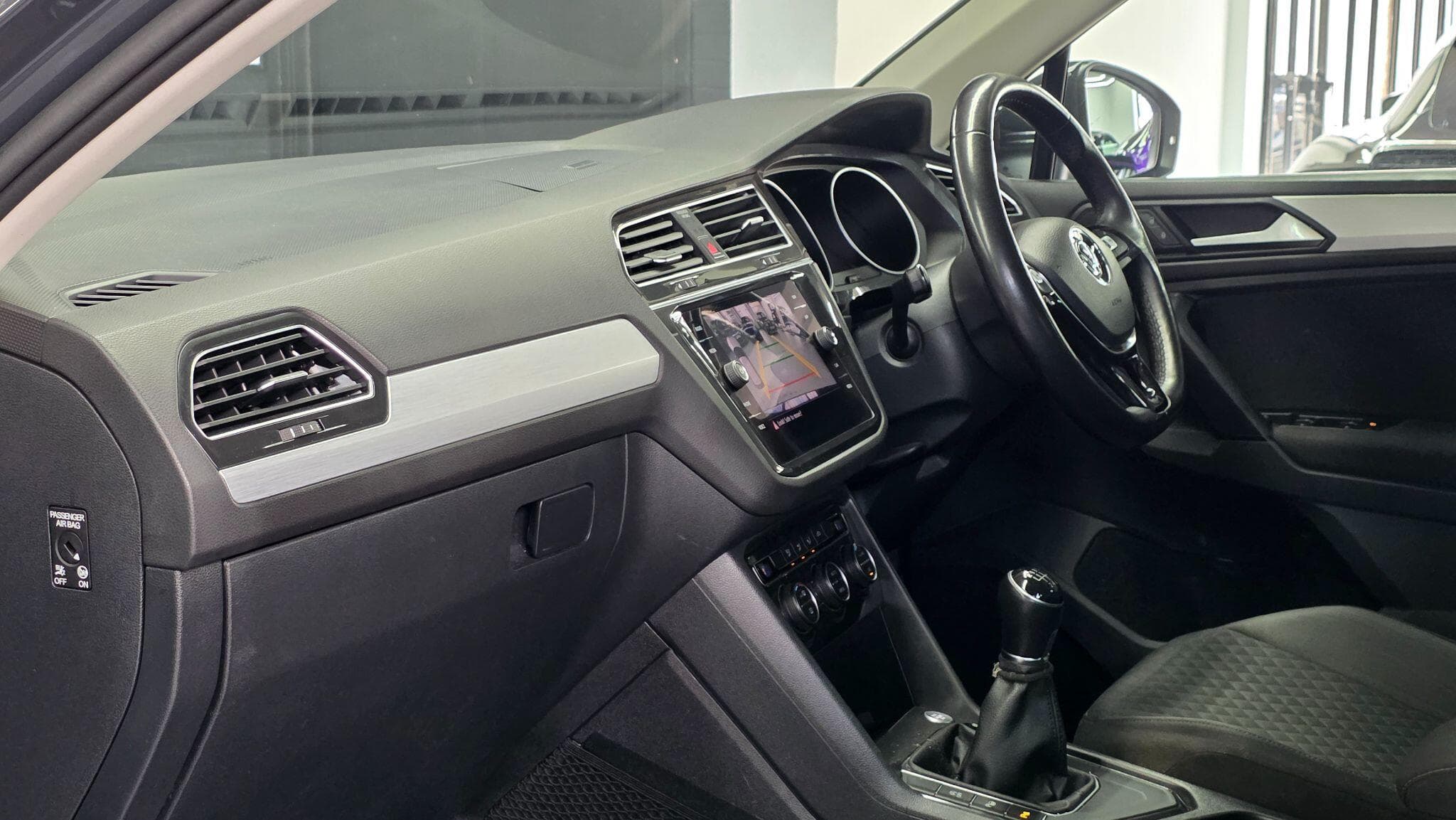 2019 Volkswagen Tiguan - Thumbnail 15