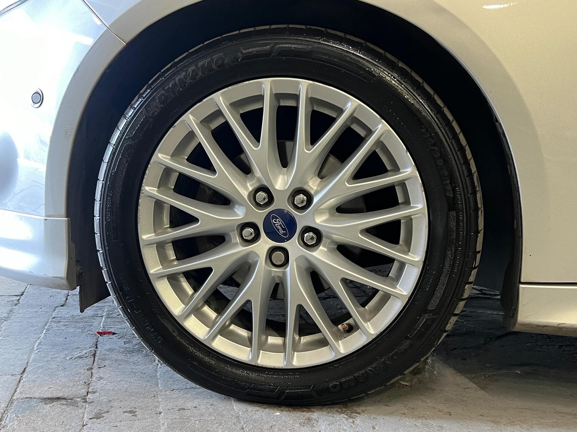 2014 Ford Focus - Thumbnail 17