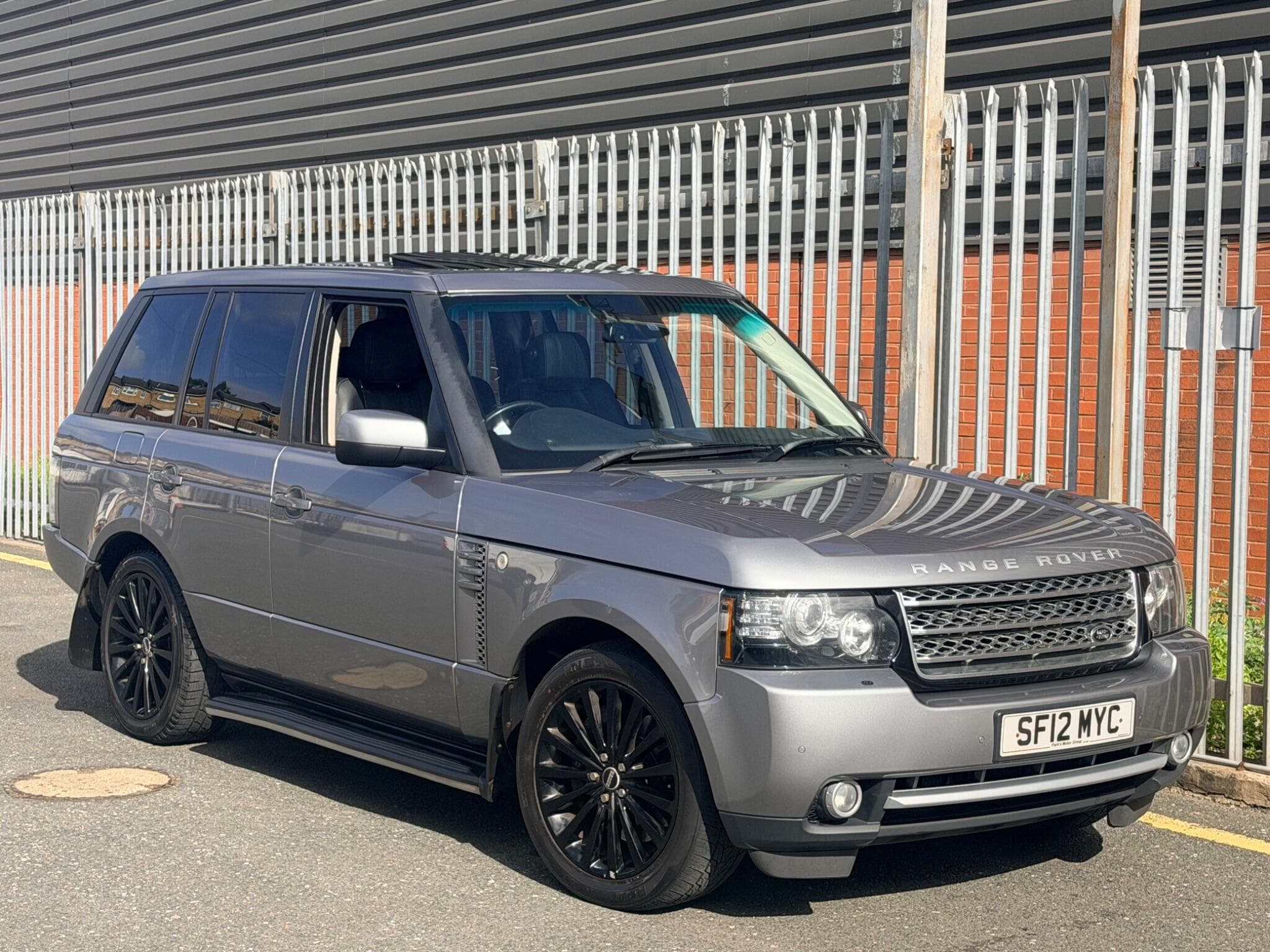 2012 Land Rover Range Rover - Main