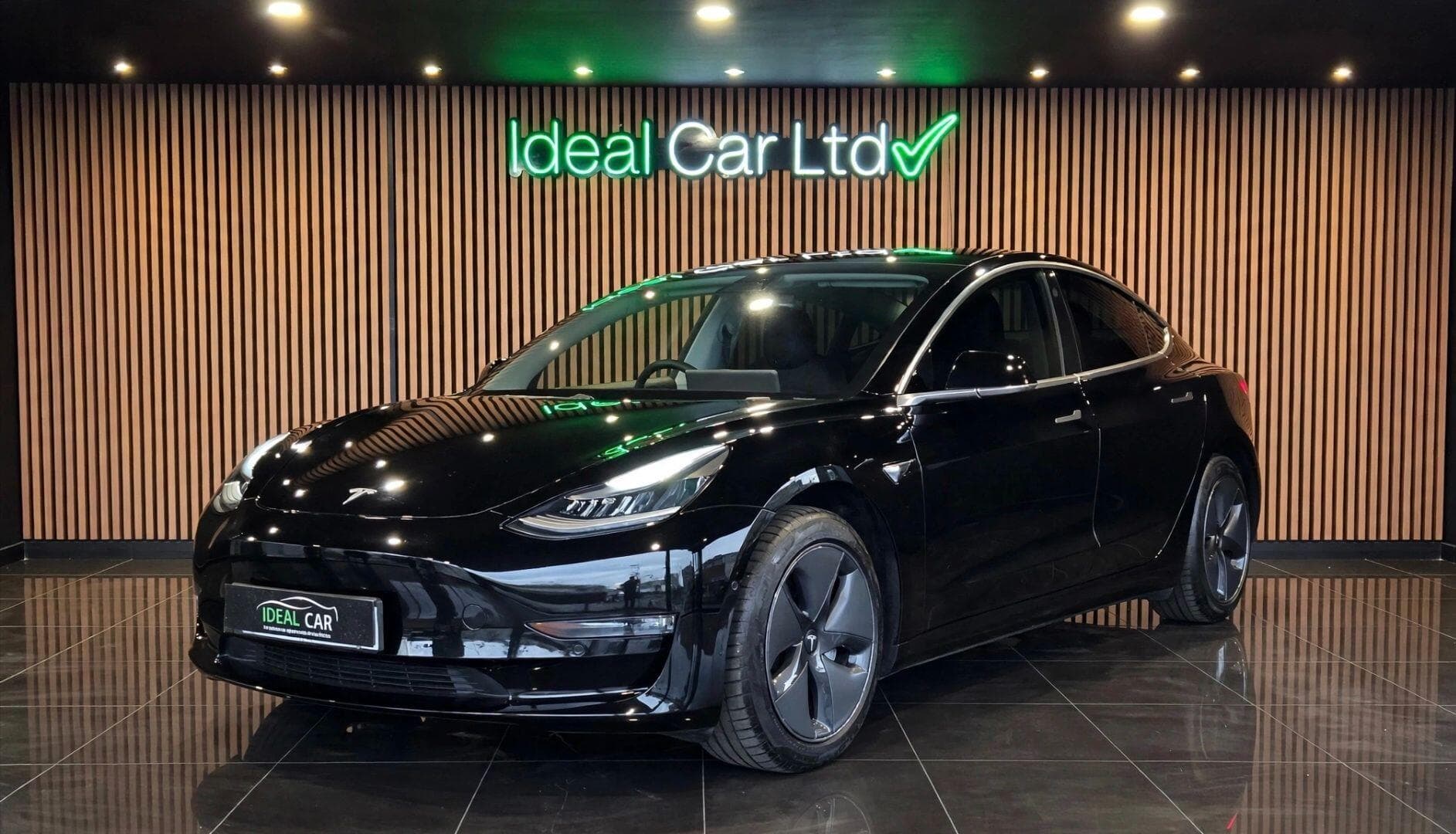 2019 Tesla Model 3 - Image 1