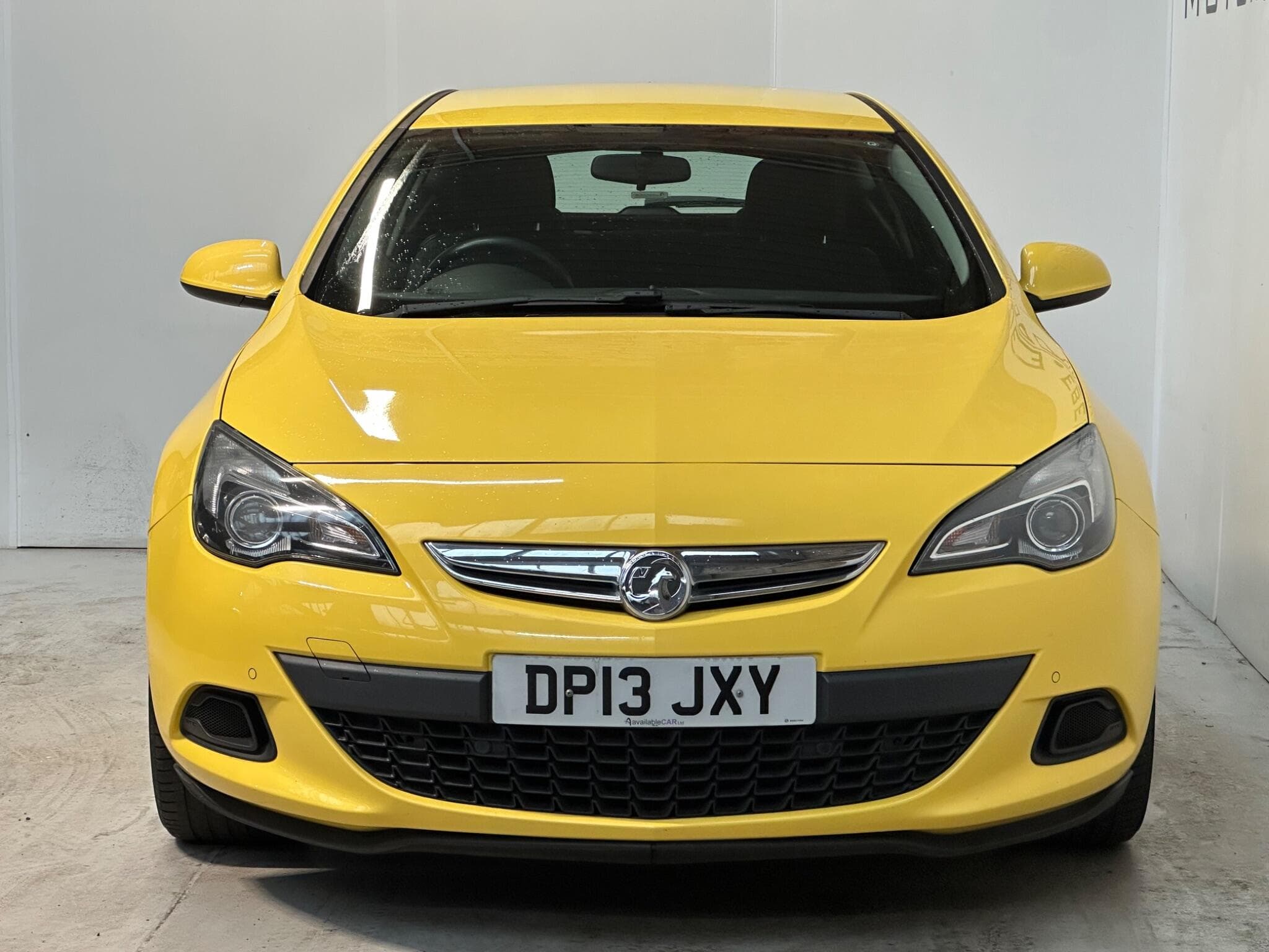 2013 Vauxhall Astra GTC - Image 2