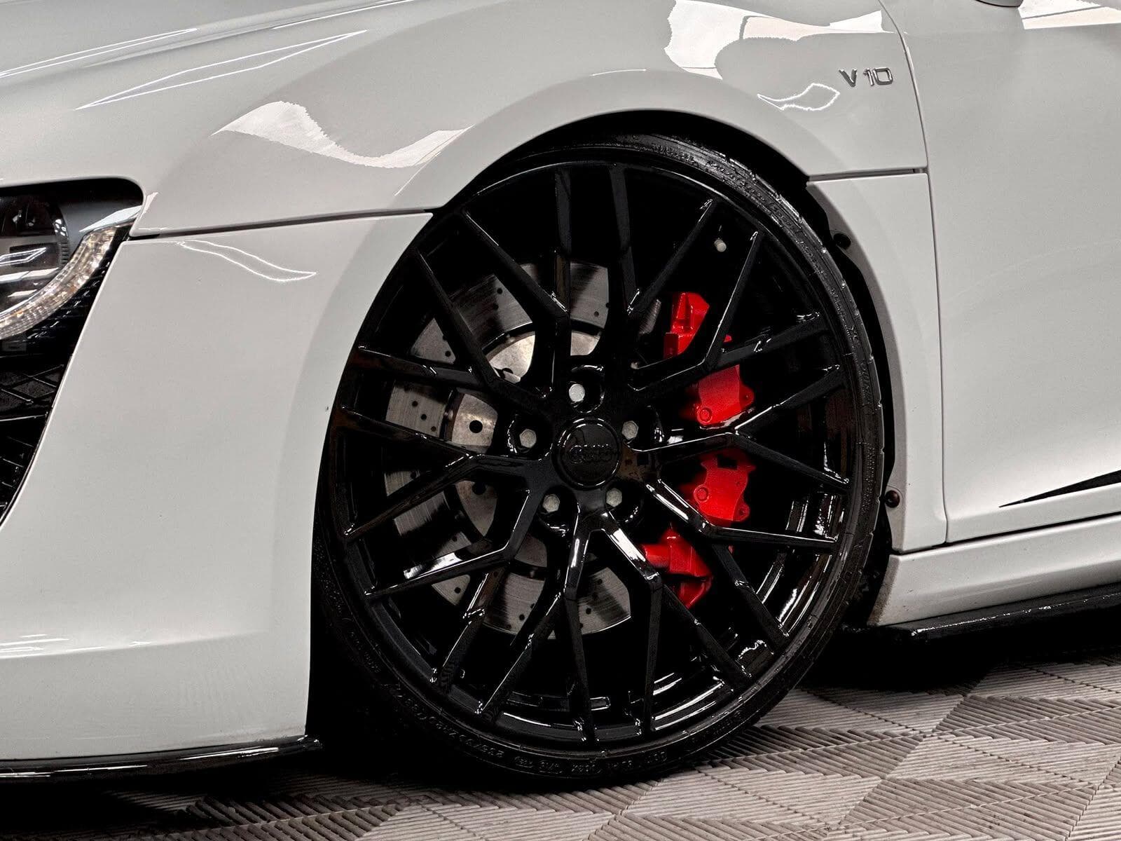 2010 Audi R8 - Thumbnail 29