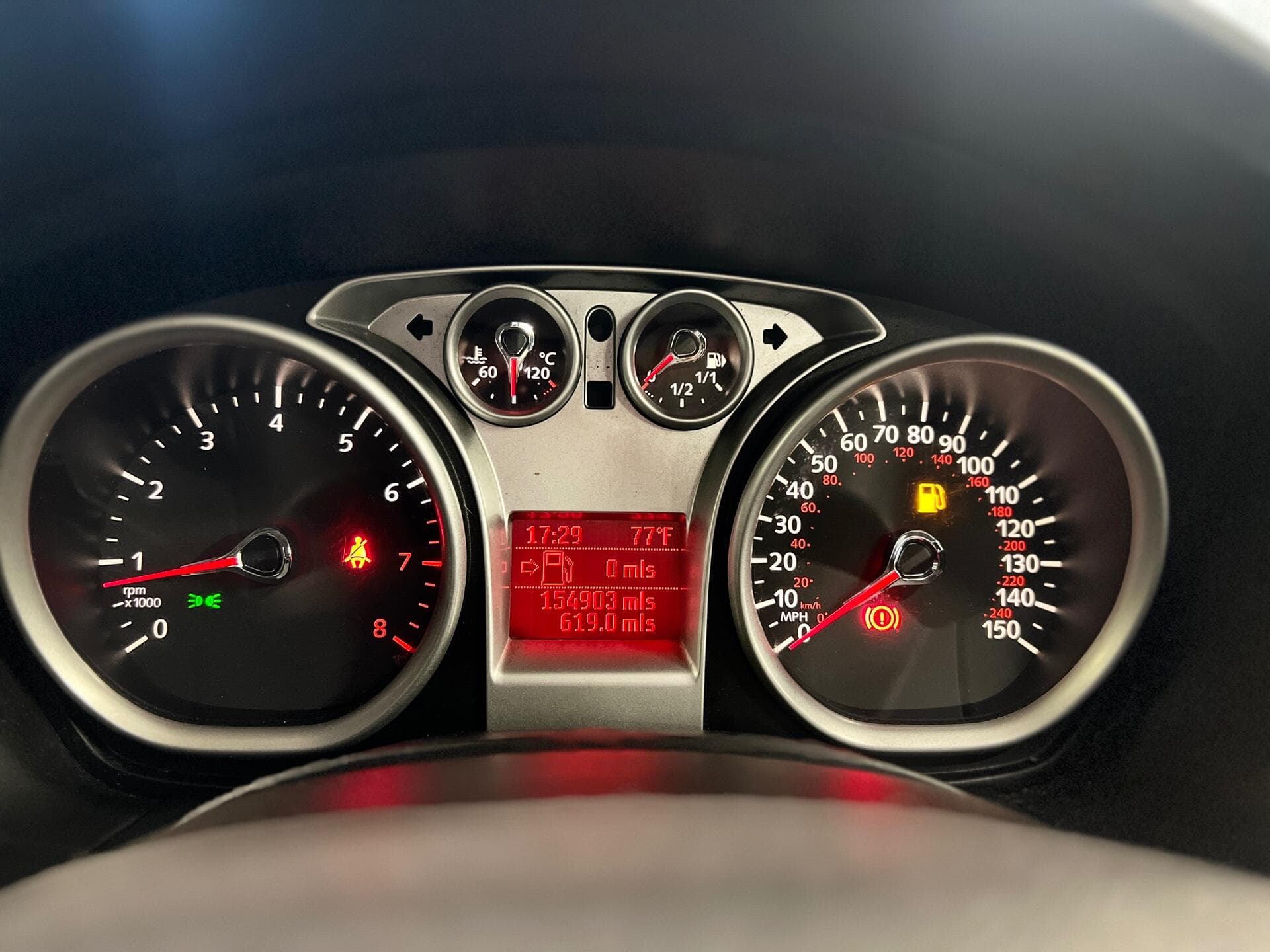 2009 Ford Focus - Thumbnail 23