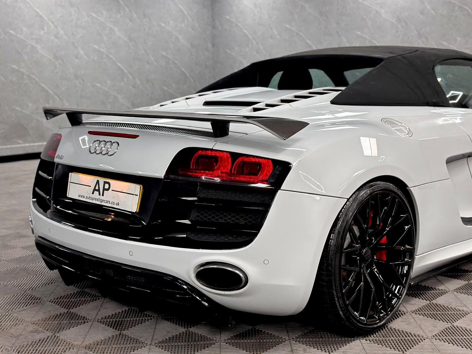 2010 Audi R8 - Thumbnail 46