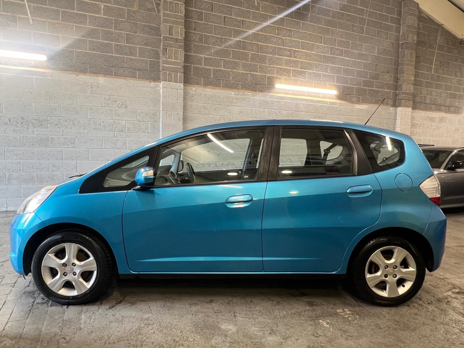 2010 Honda Jazz - Thumbnail 14