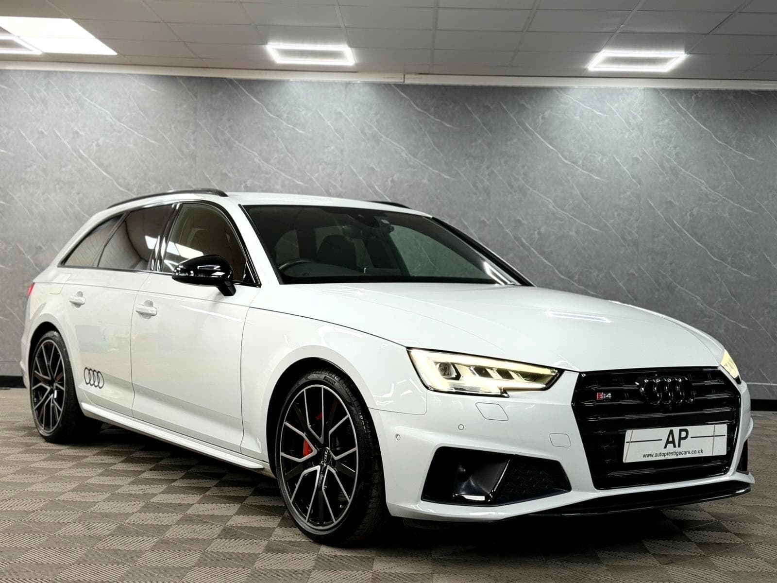 2019 Audi S4 Avant - Thumbnail 5