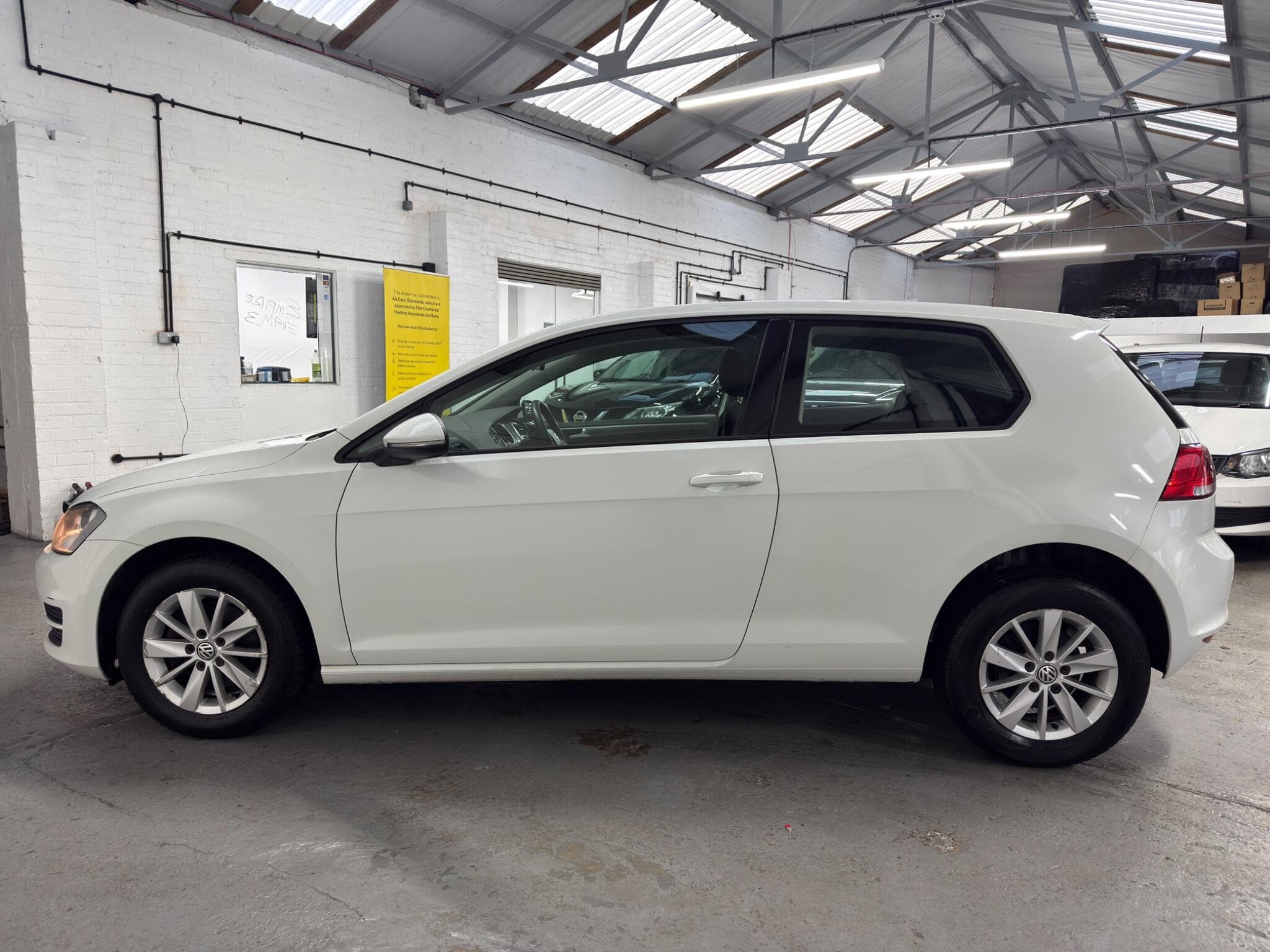 2013 Volkswagen Golf - Thumbnail 7