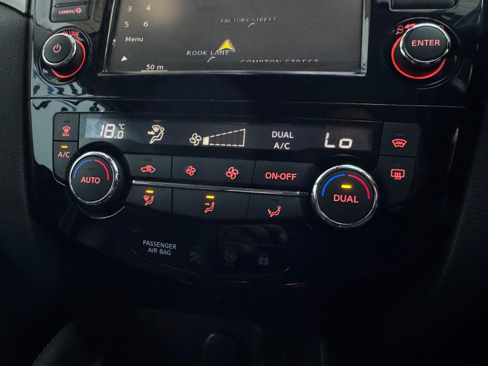 2017 Nissan Qashqai - Thumbnail 19