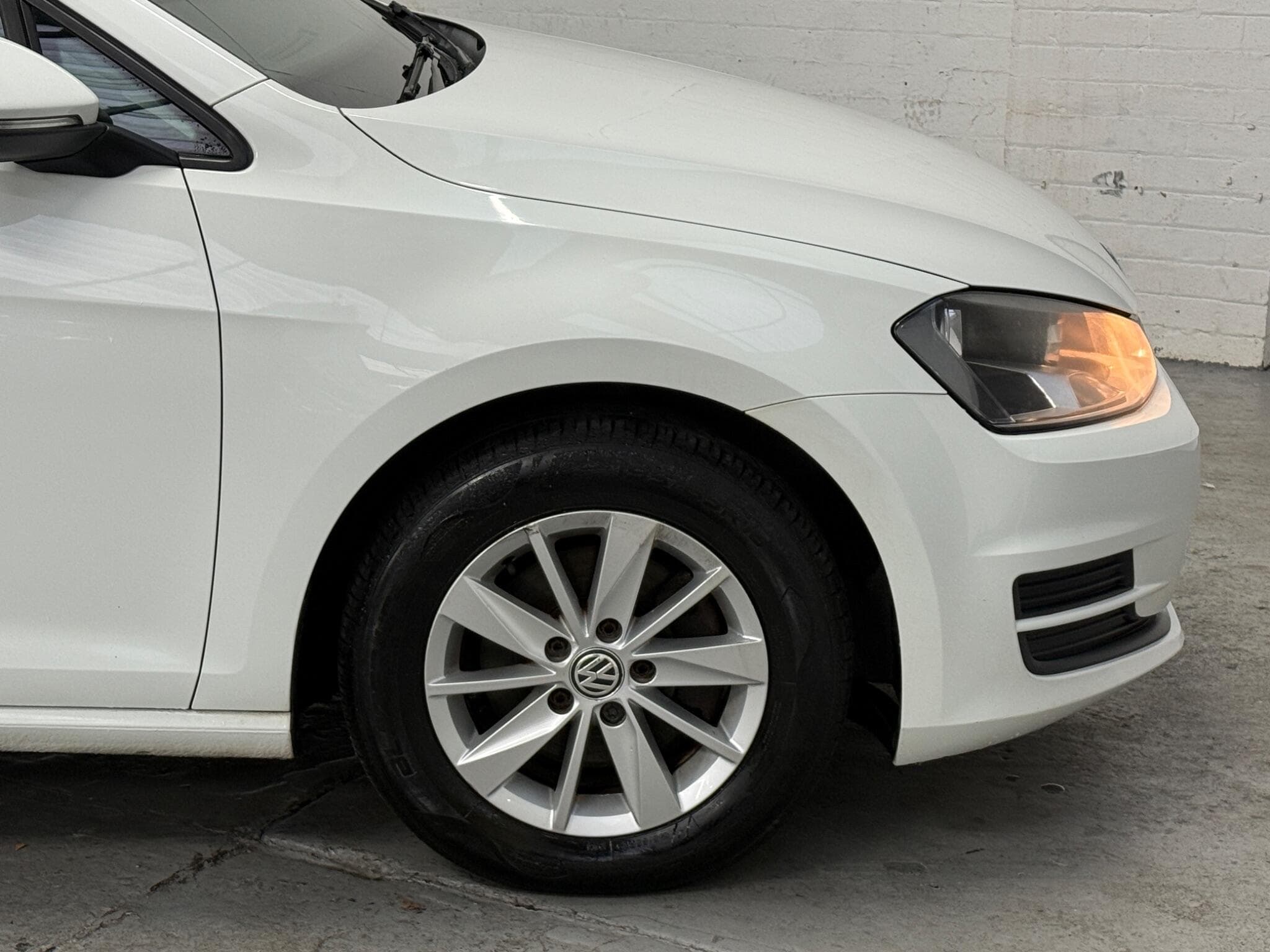2013 Volkswagen Golf - Thumbnail 18