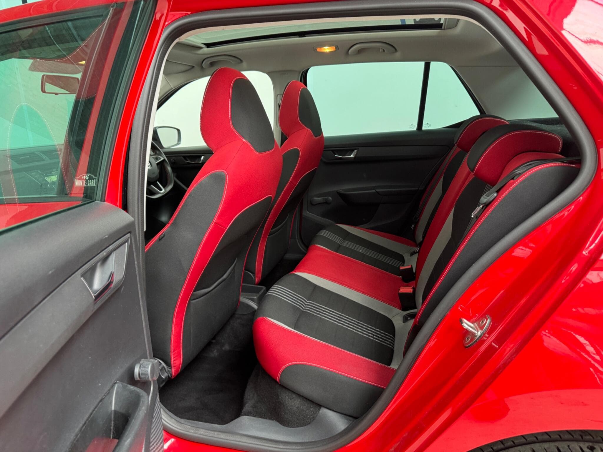 2015 Skoda Fabia - Thumbnail 10