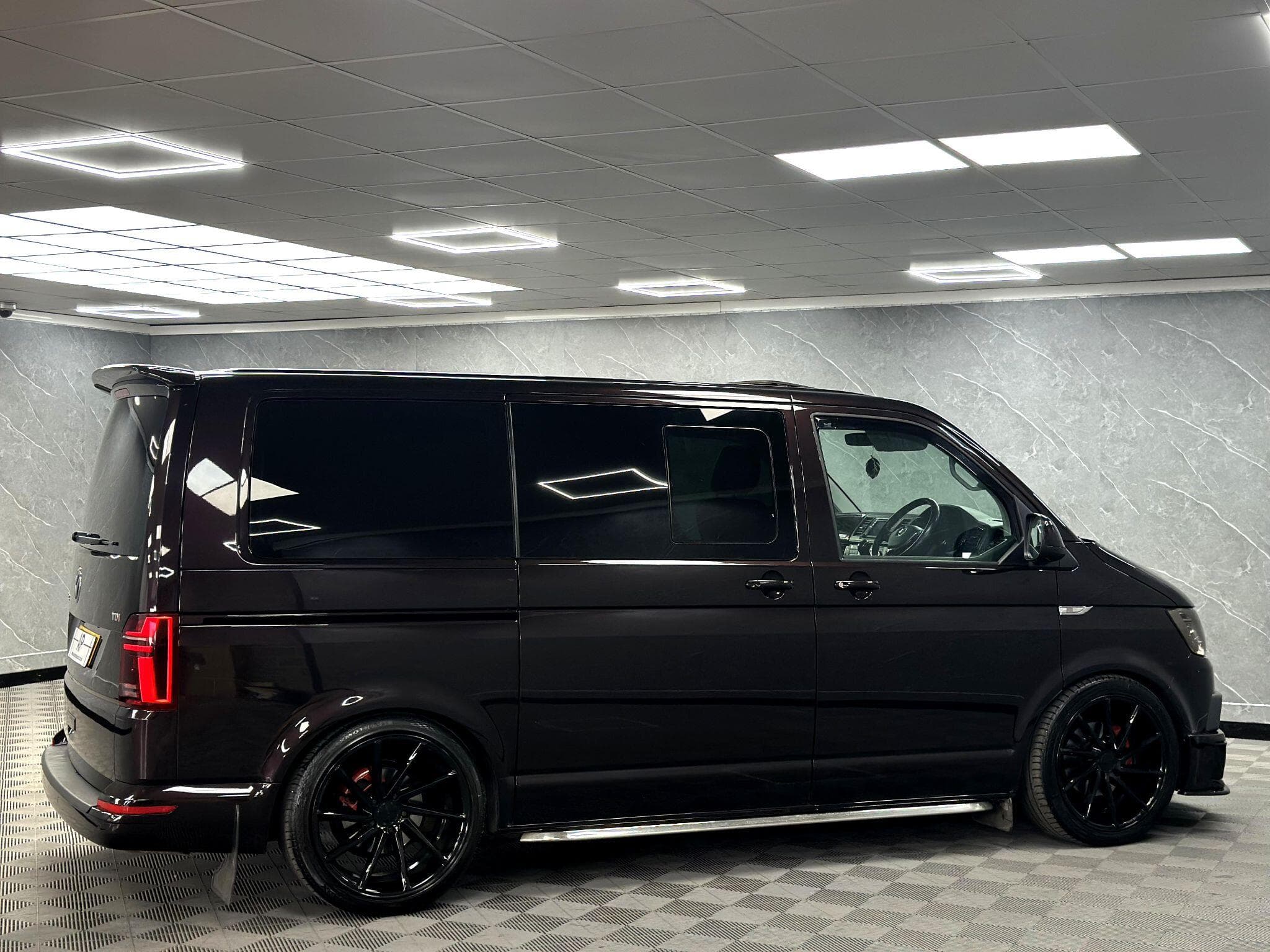 2016 Volkswagen Transporter - Thumbnail 19