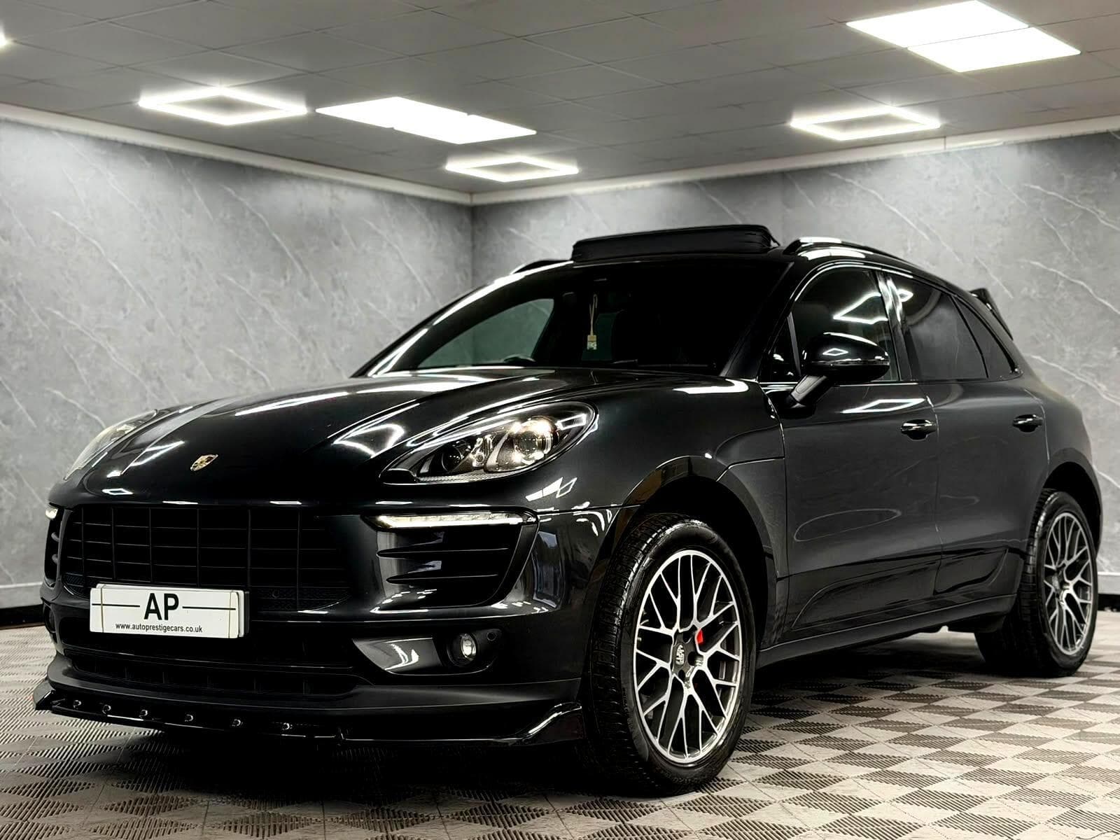 2017 Porsche Macan - Thumbnail 19
