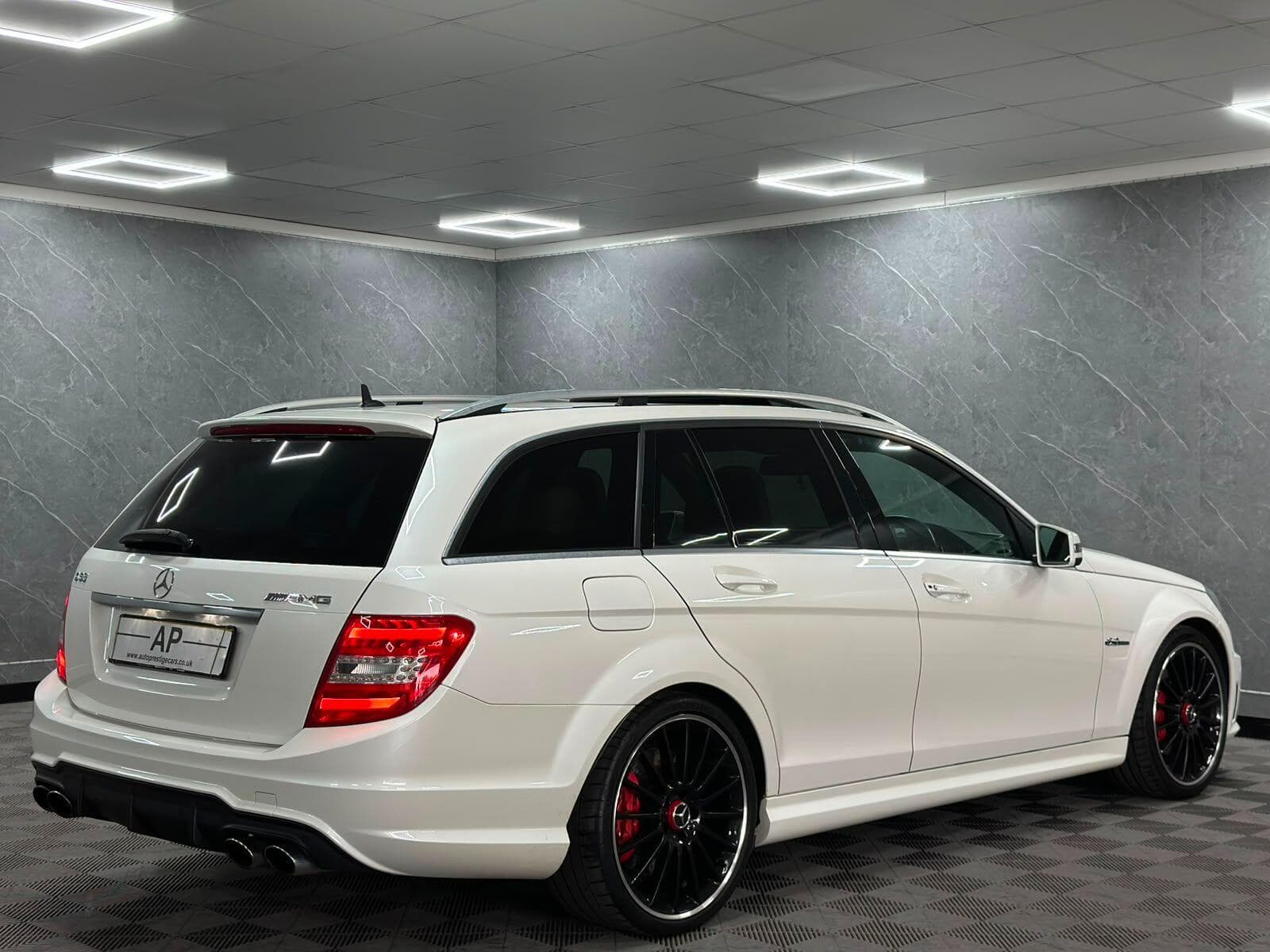 2012 Mercedes-Benz C Class - Image 4