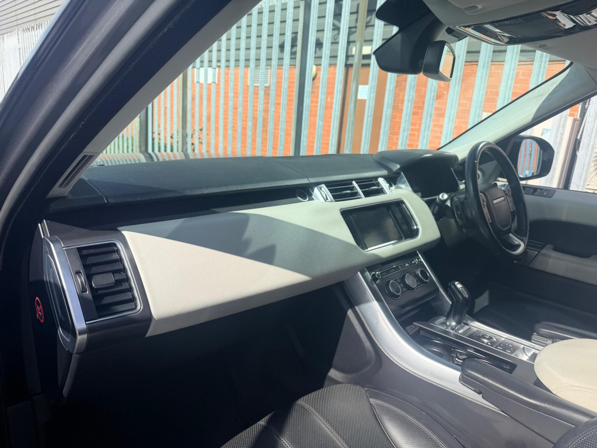 2015 Land Rover Range Rover Sport - Thumbnail 13