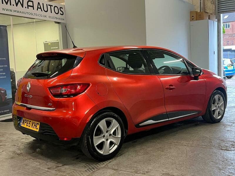 2016 Renault Clio - Thumbnail 5