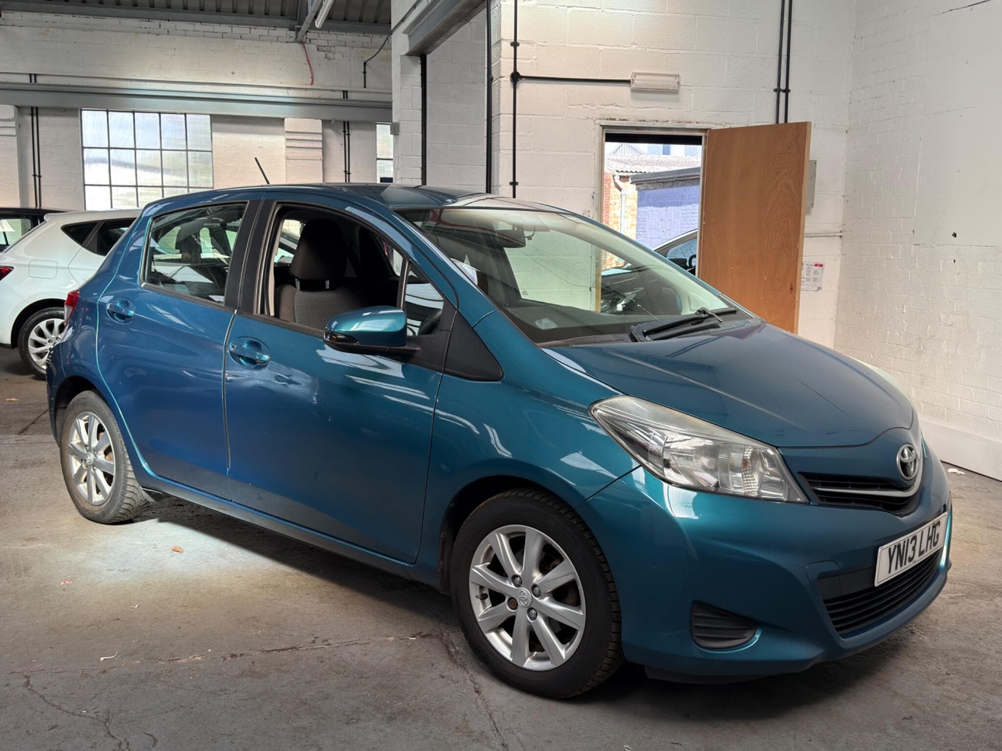 2013 Toyota Yaris - Image 1