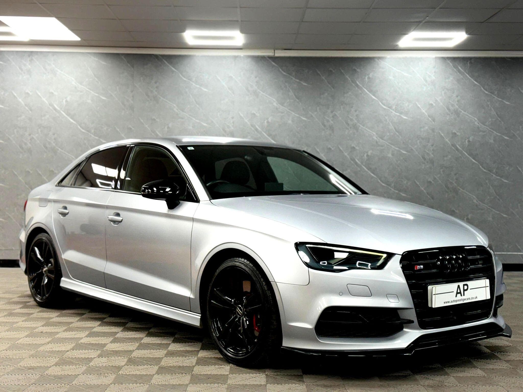 2015 Audi S3 - Thumbnail 4