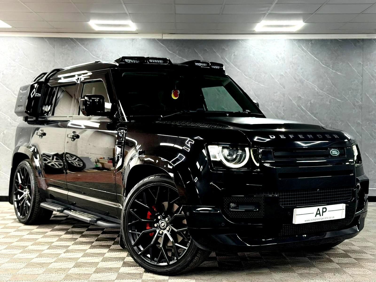 2024 Land Rover Defender 110 - Thumbnail 23