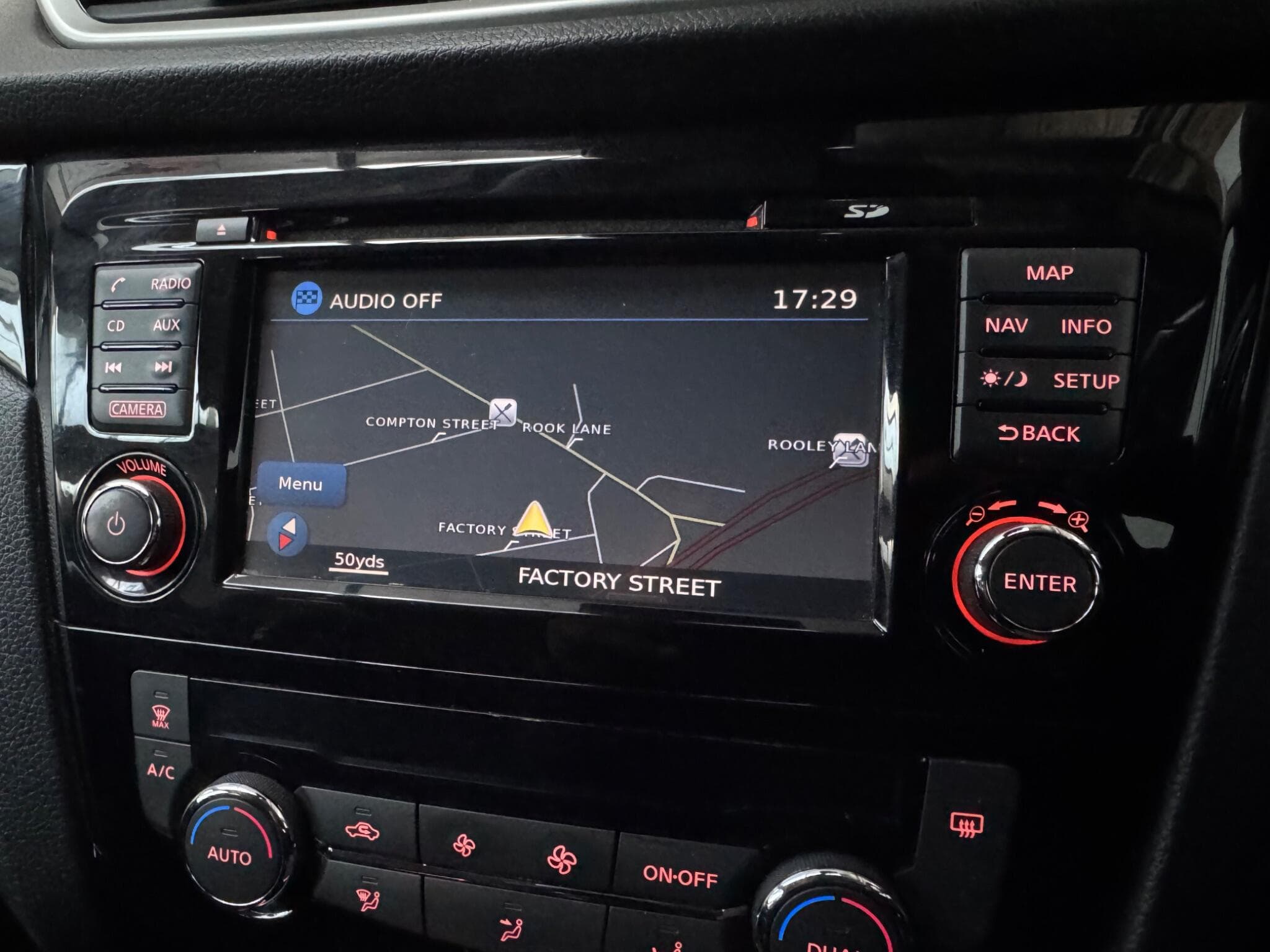 2016 Nissan Qashqai - Thumbnail 16