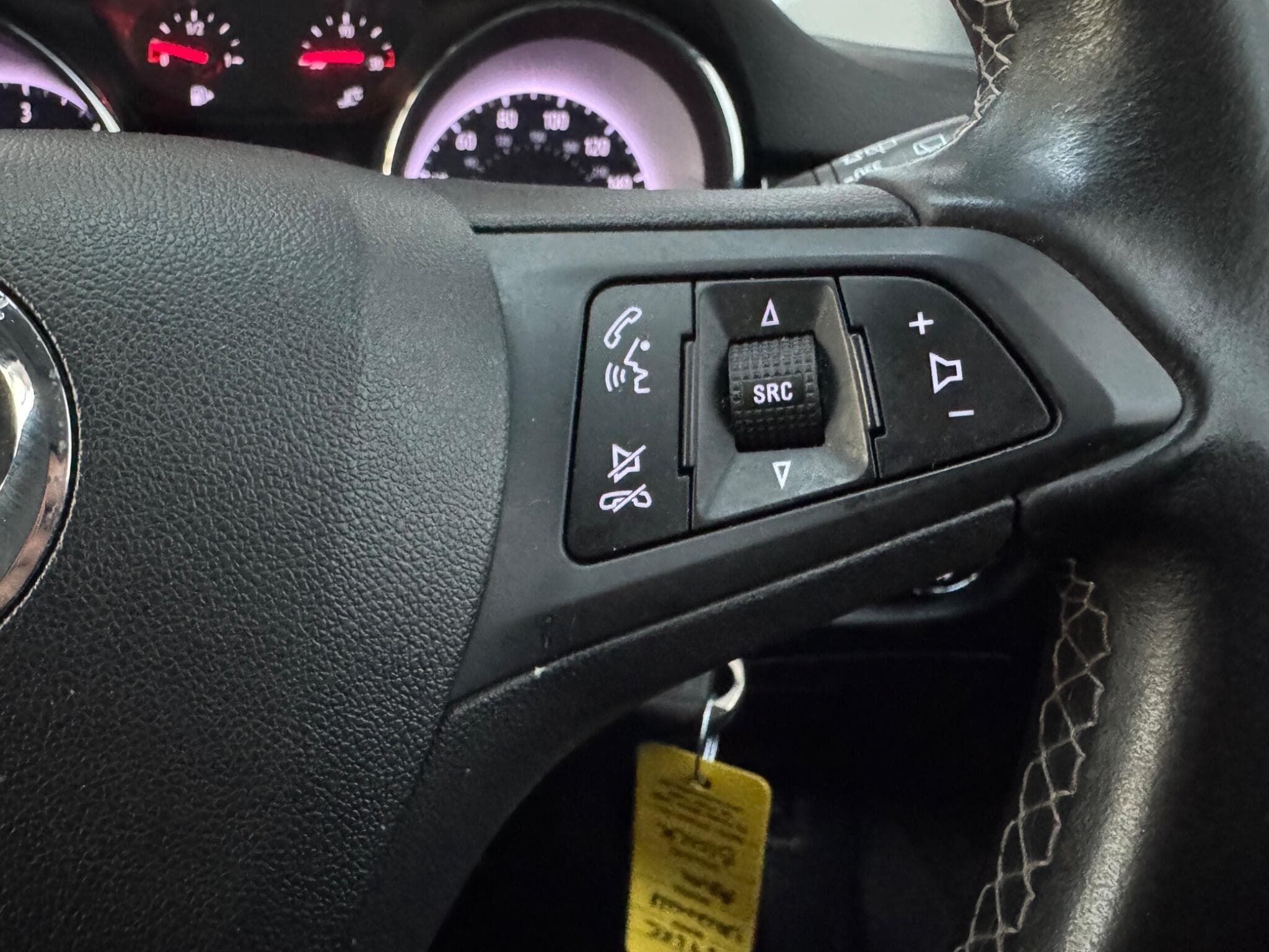 2019 Vauxhall Astra - Thumbnail 18