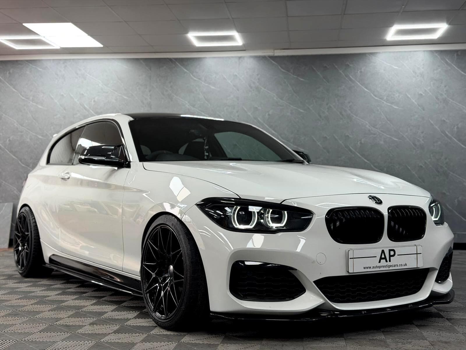 2018 BMW 1 Series - Image 1