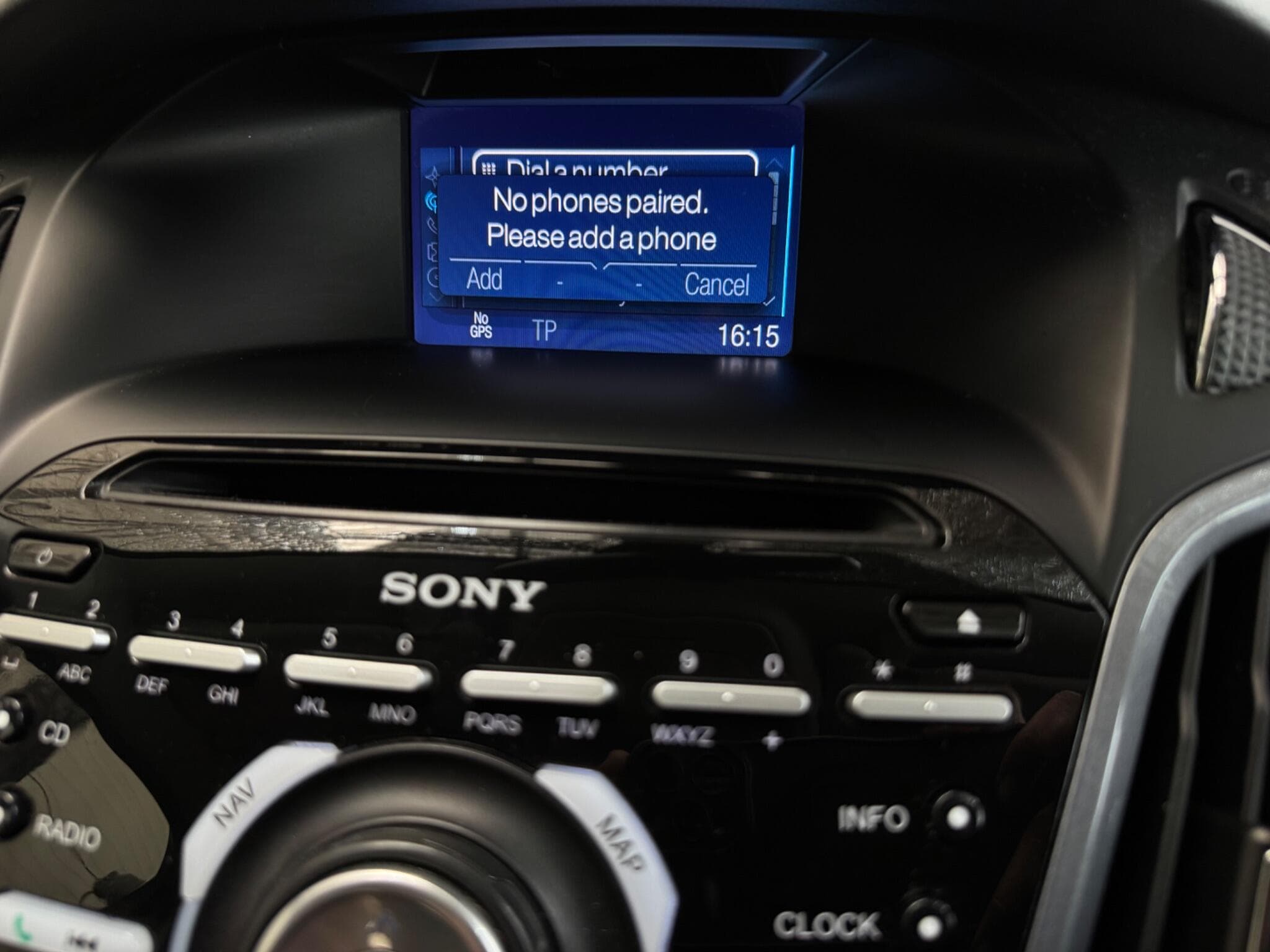 2014 Ford Focus - Thumbnail 15