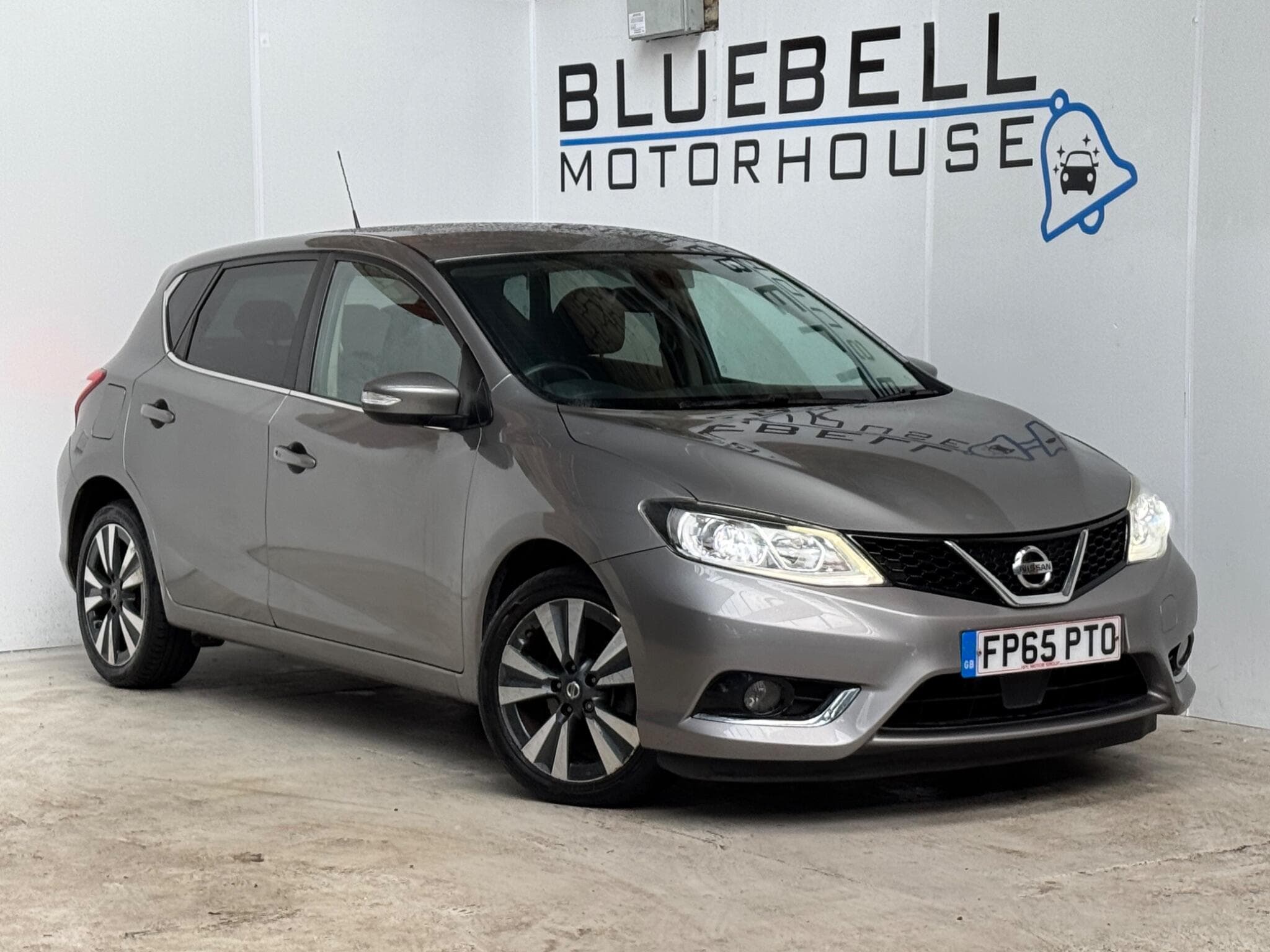 2015 Nissan Pulsar - Main