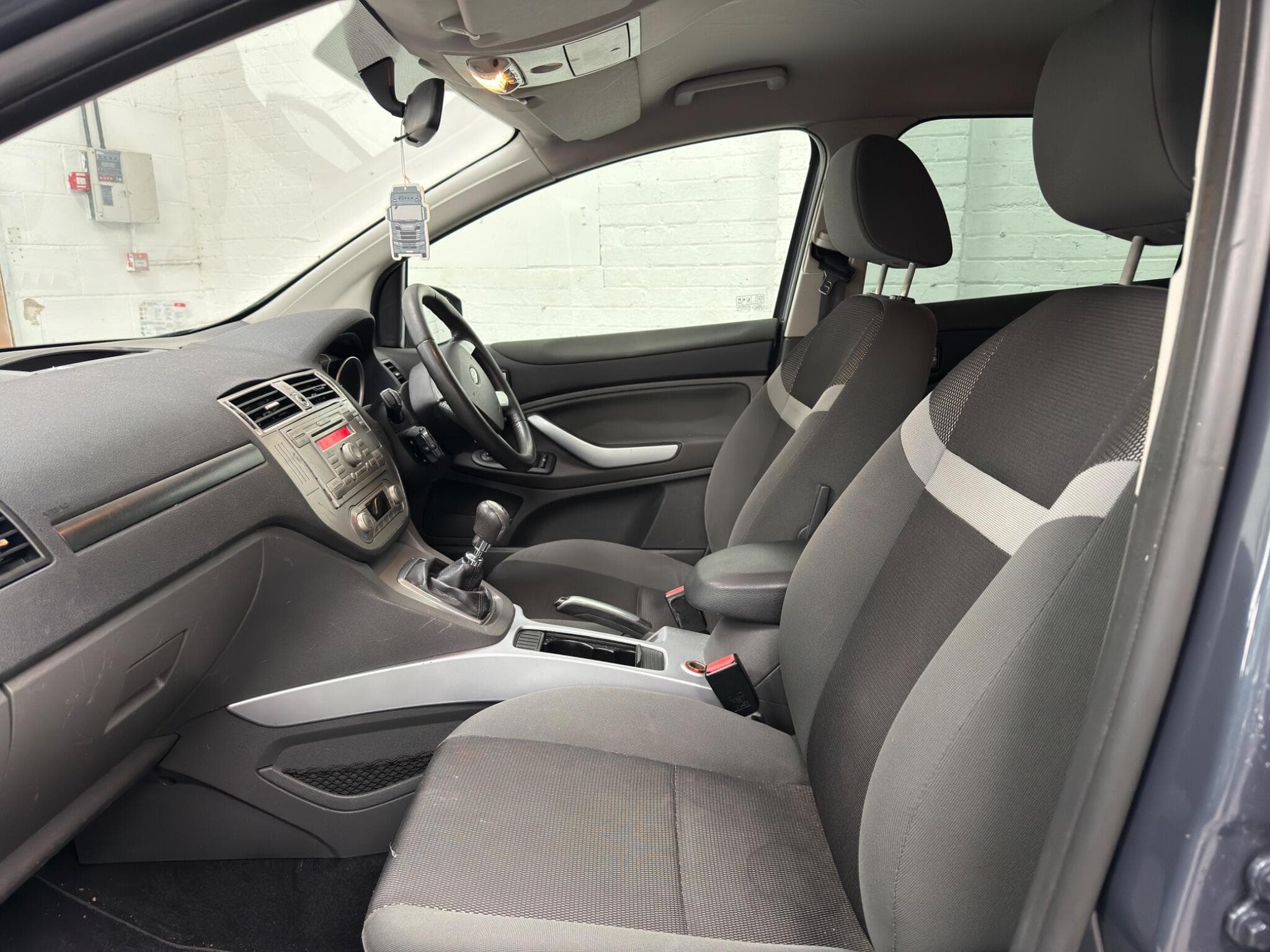 2011 Ford Kuga - Thumbnail 18