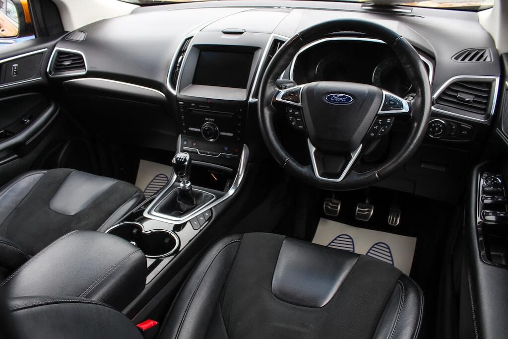 2016 Ford Edge - Thumbnail 16
