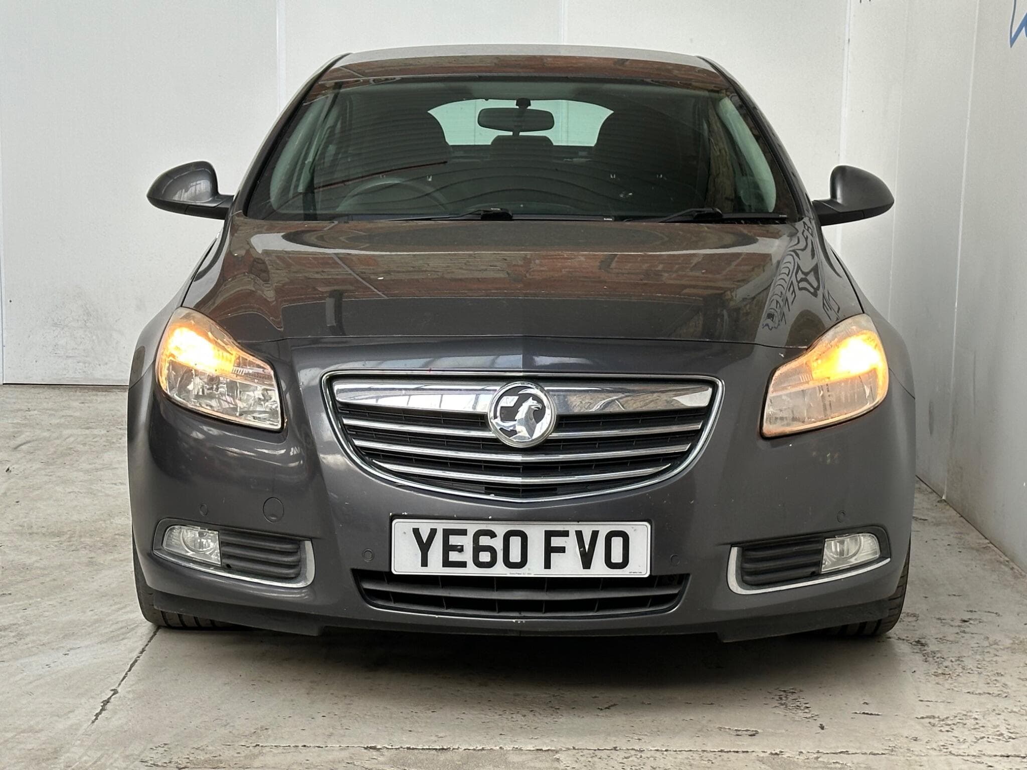 2010 Vauxhall Insignia - Thumbnail 2