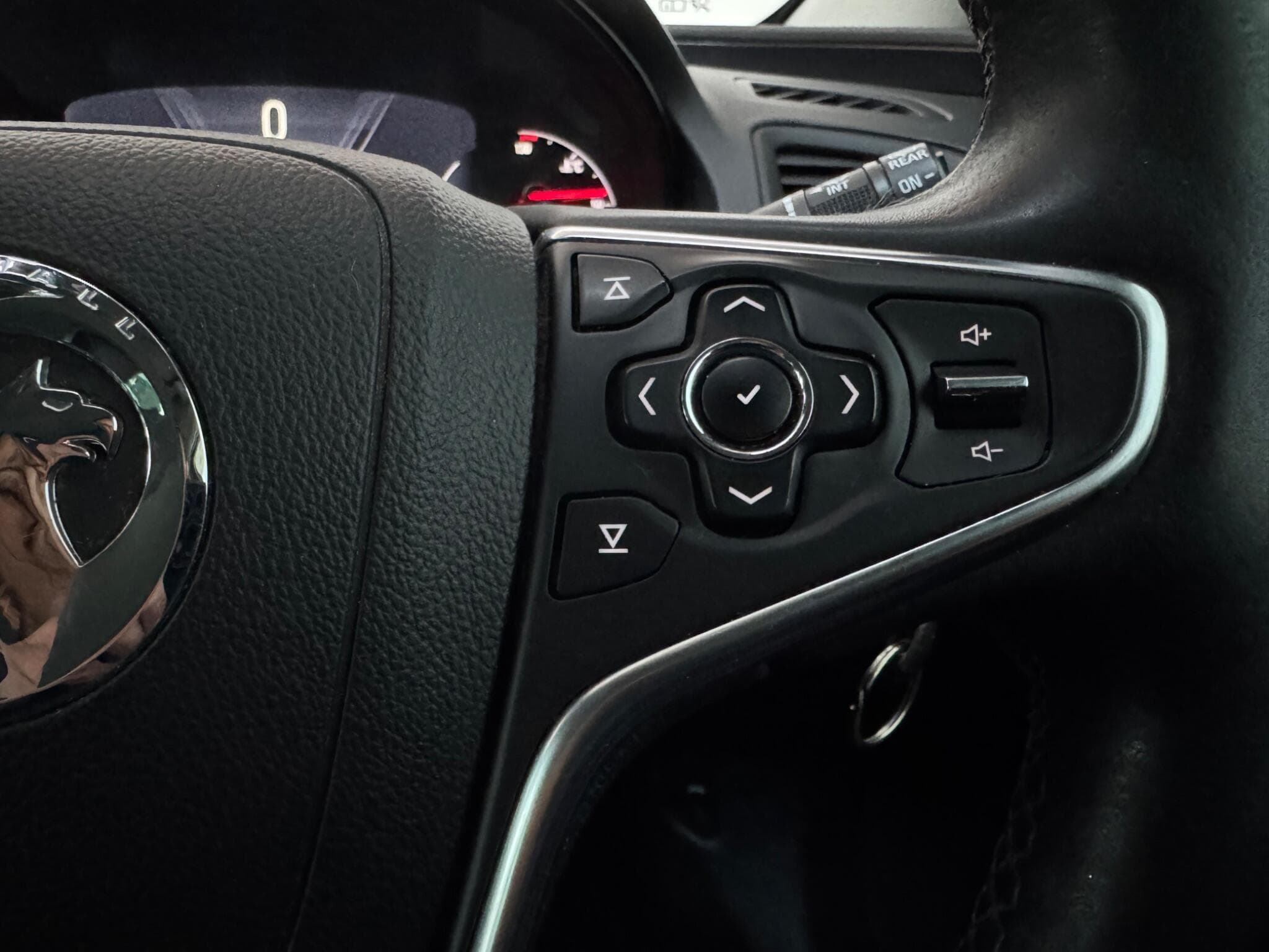 2016 Vauxhall Insignia - Thumbnail 21