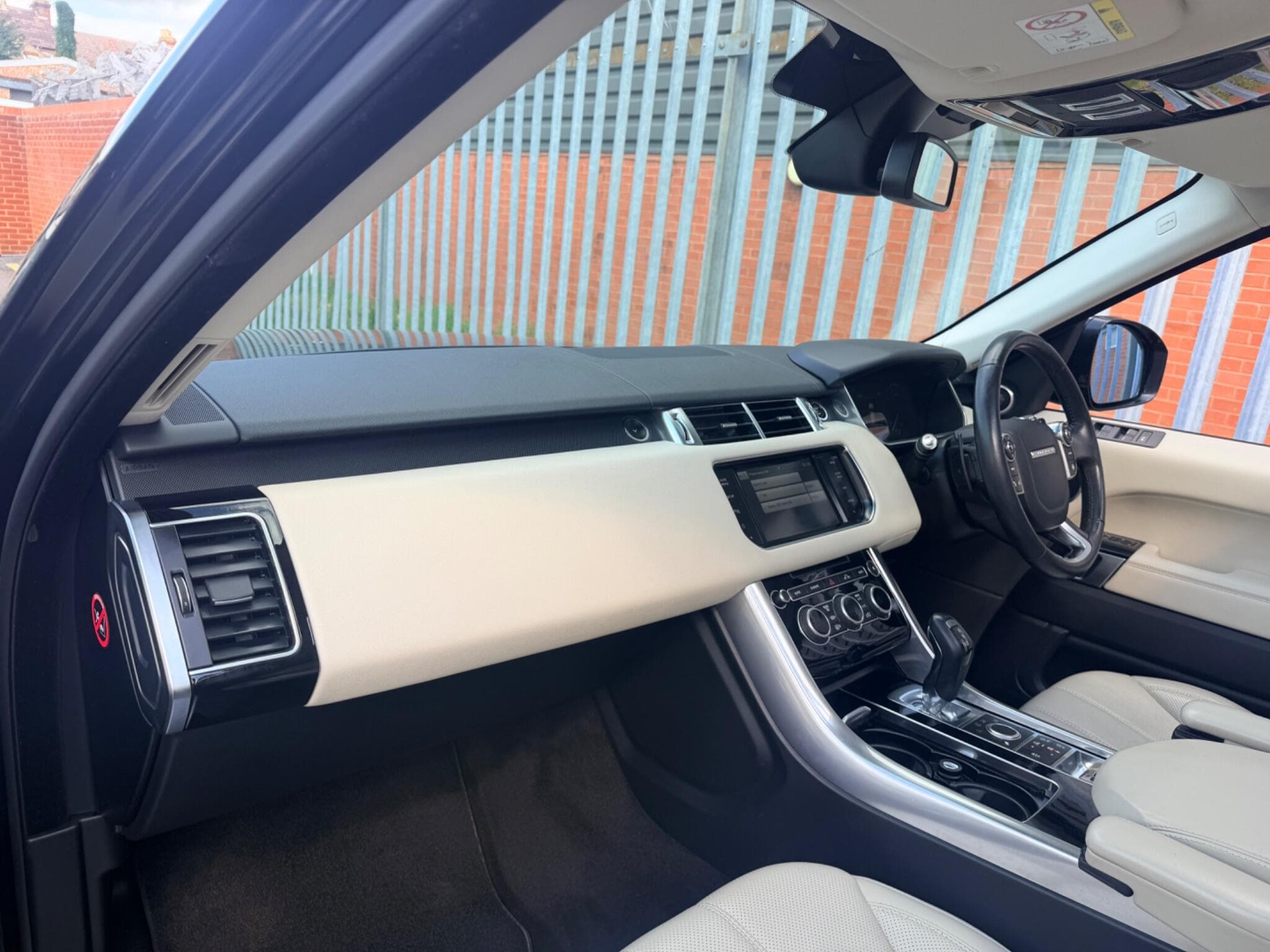 2014 Land Rover Range Rover Sport - Thumbnail 17