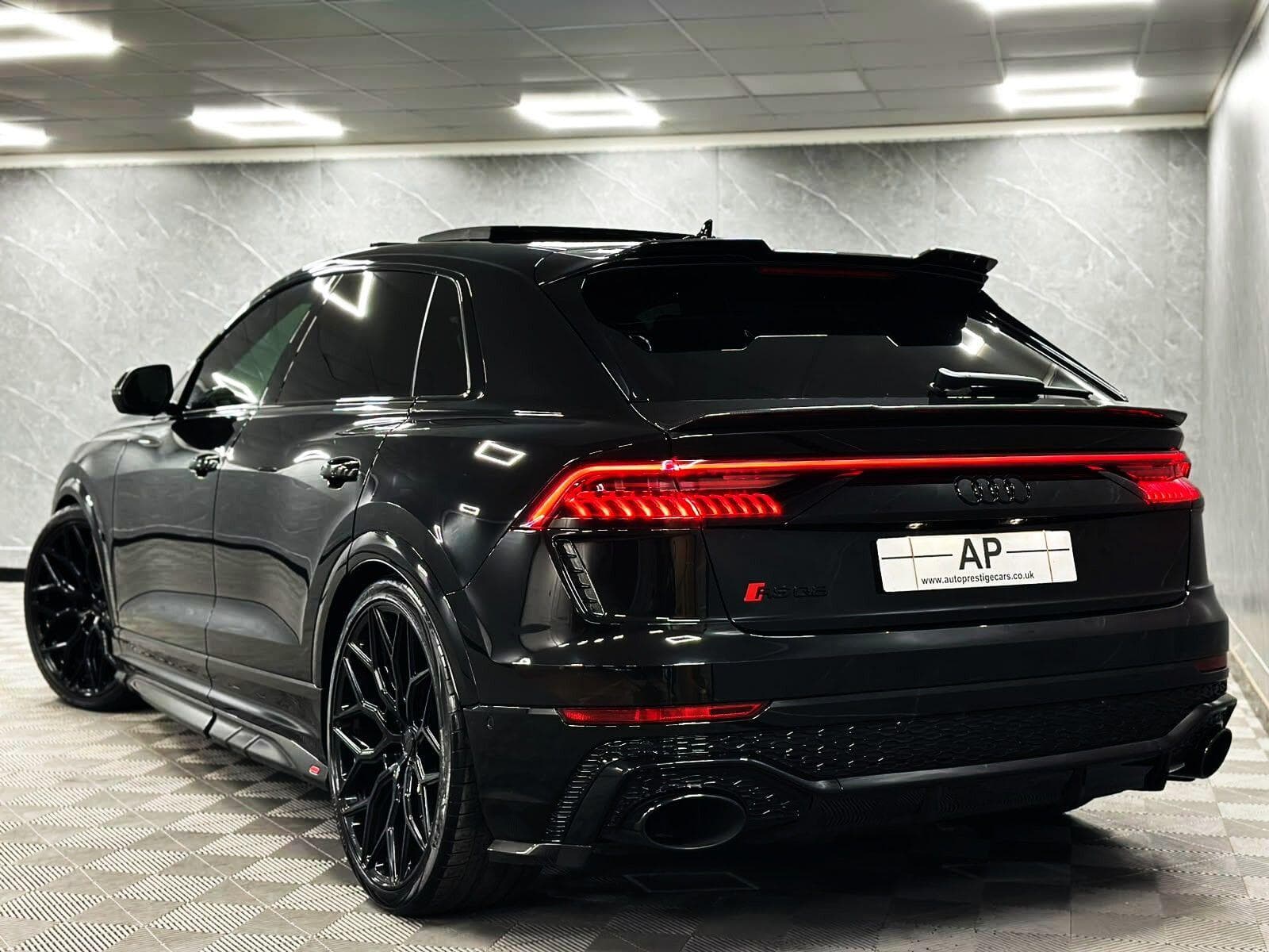 2022 Audi RSQ8 - Thumbnail 38