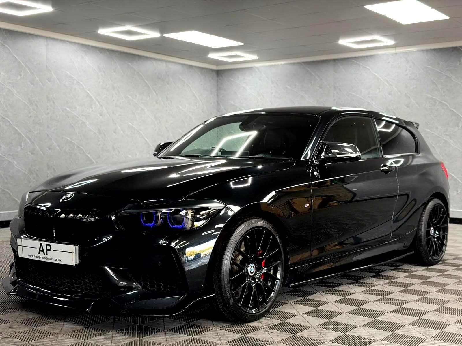 2017 BMW 1 Series - Thumbnail 14