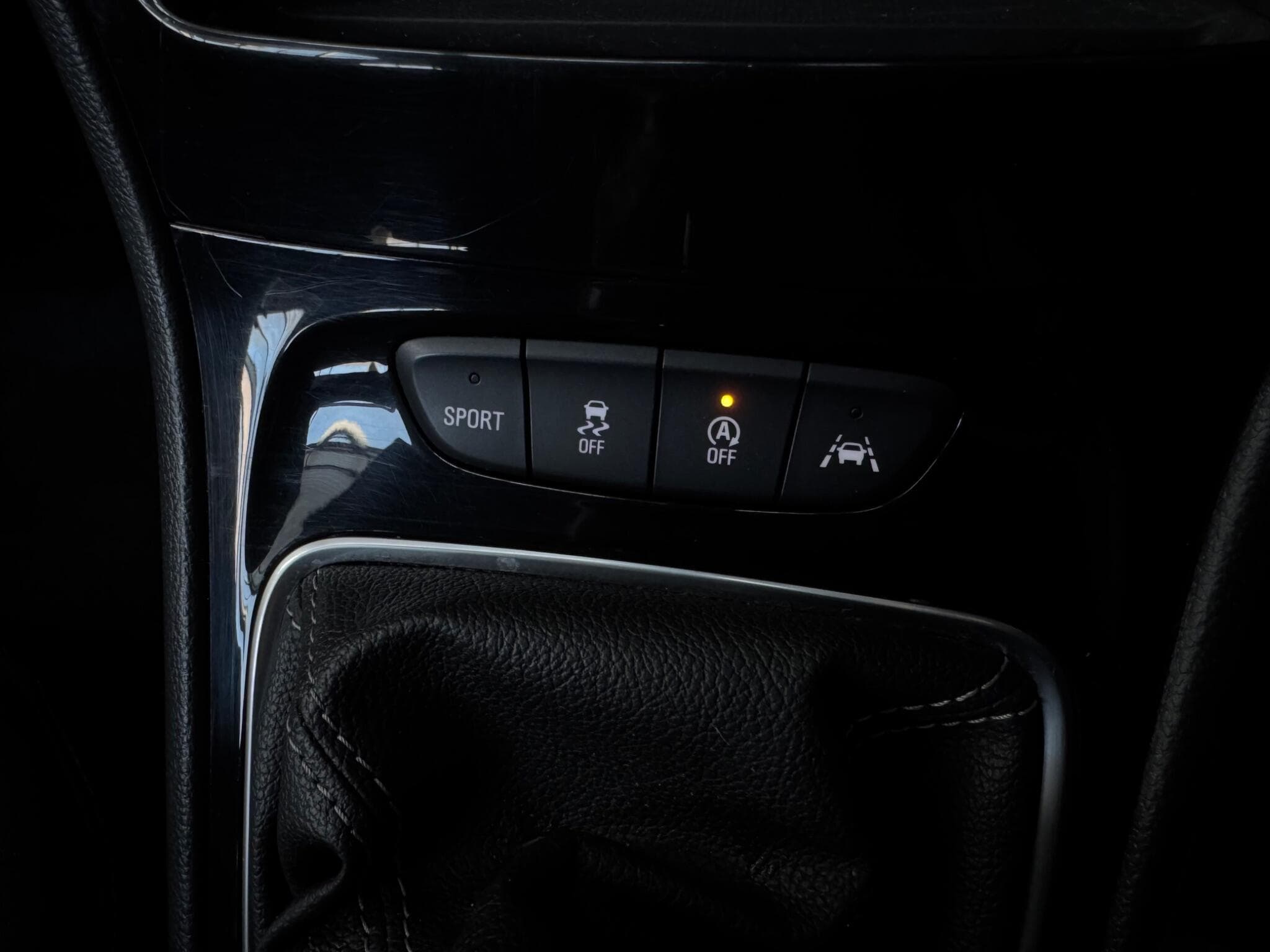 2019 Vauxhall Astra - Thumbnail 17