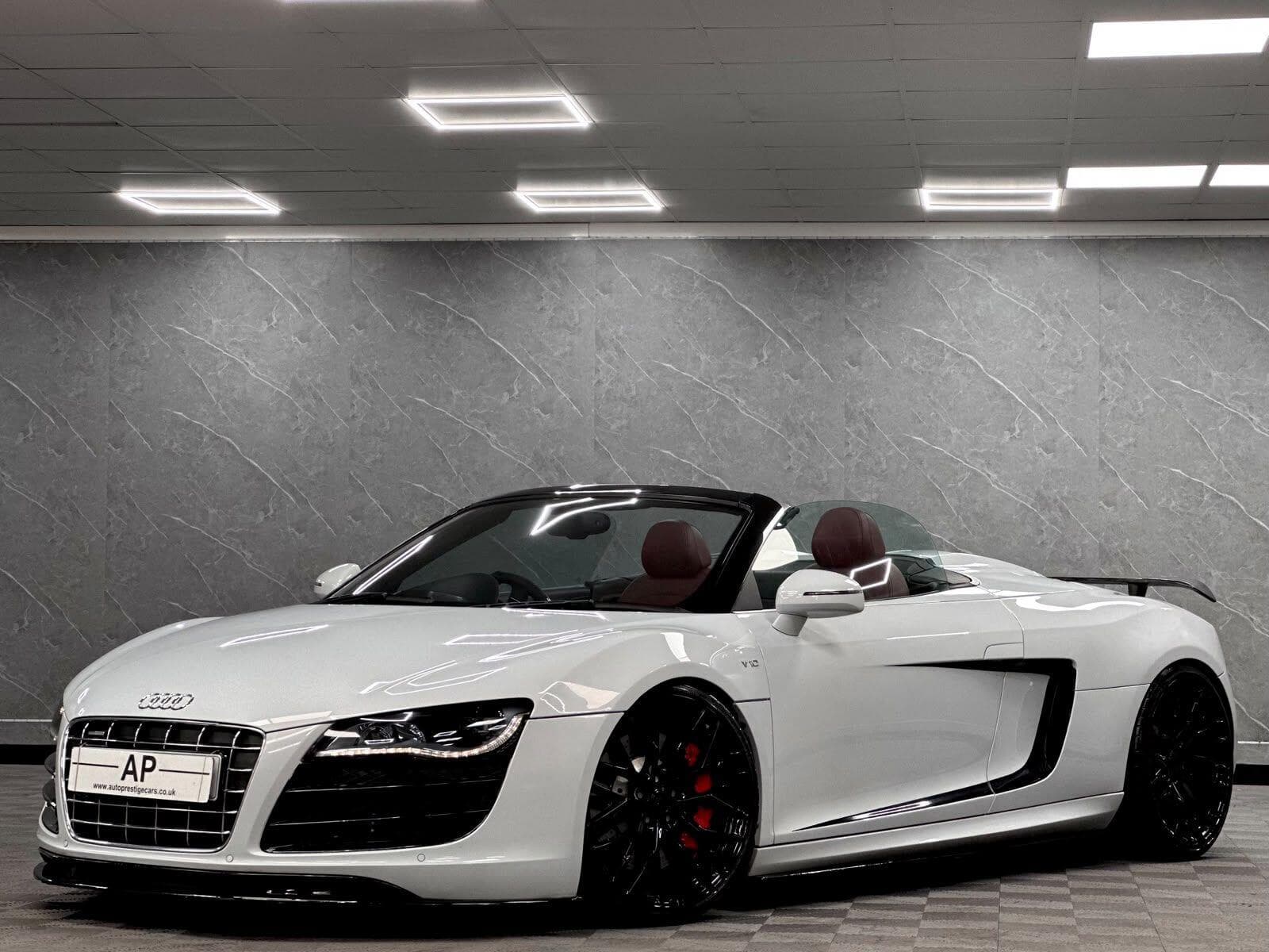 2010 Audi R8 - Thumbnail 16