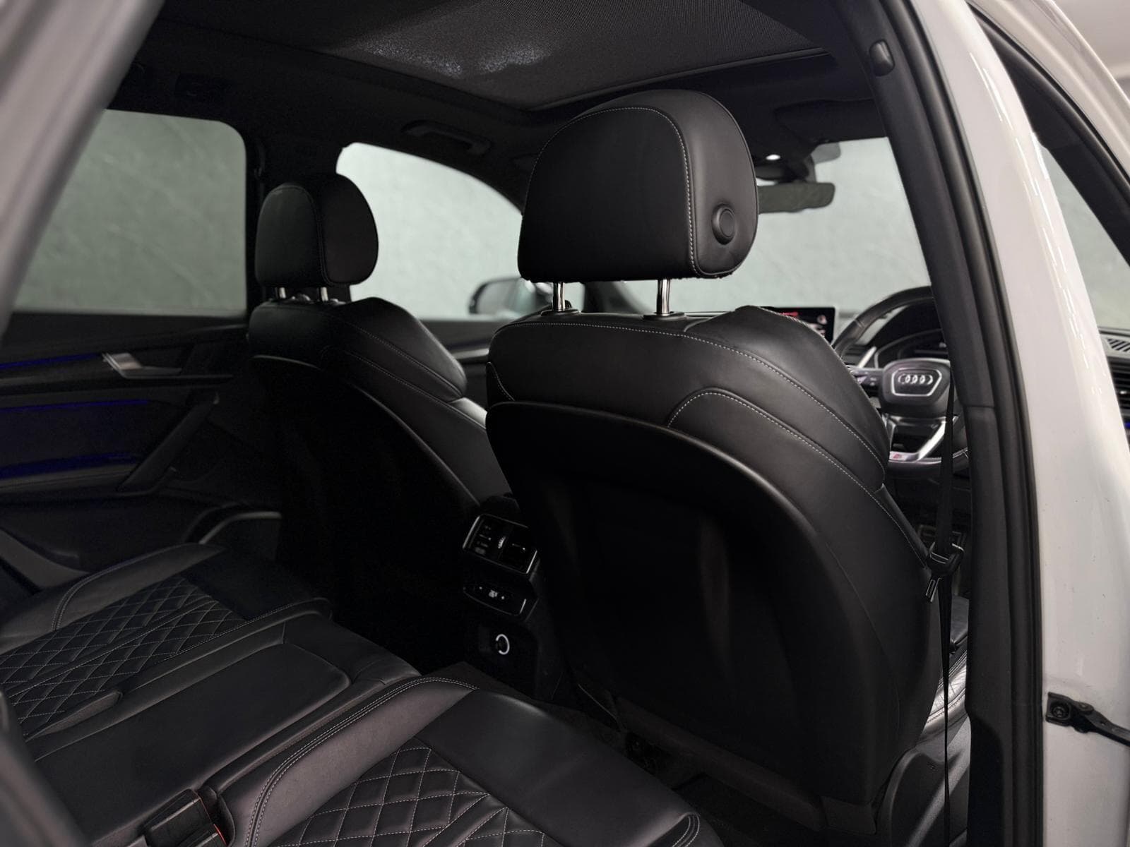 2018 Audi SQ5 - Thumbnail 41