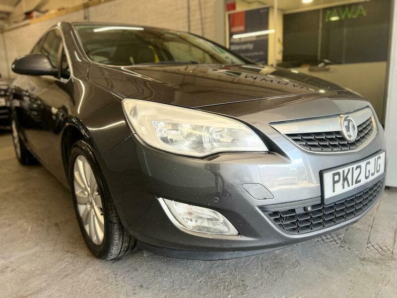 2012 Vauxhall Astra - Thumbnail 15