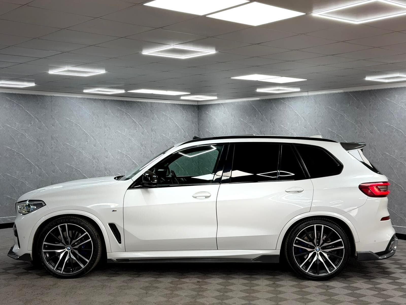 2018 BMW X5 - Thumbnail 17