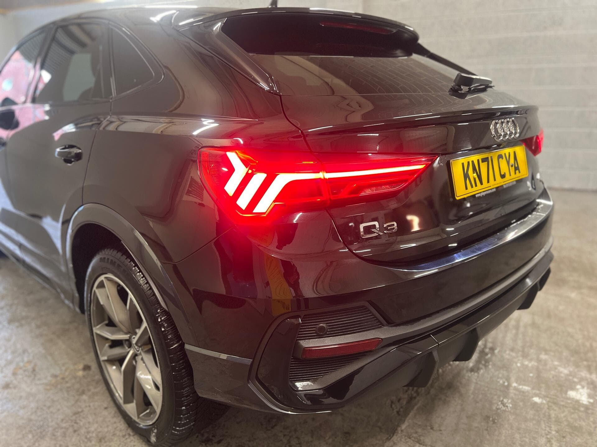2021 Audi Q3 - Thumbnail 17